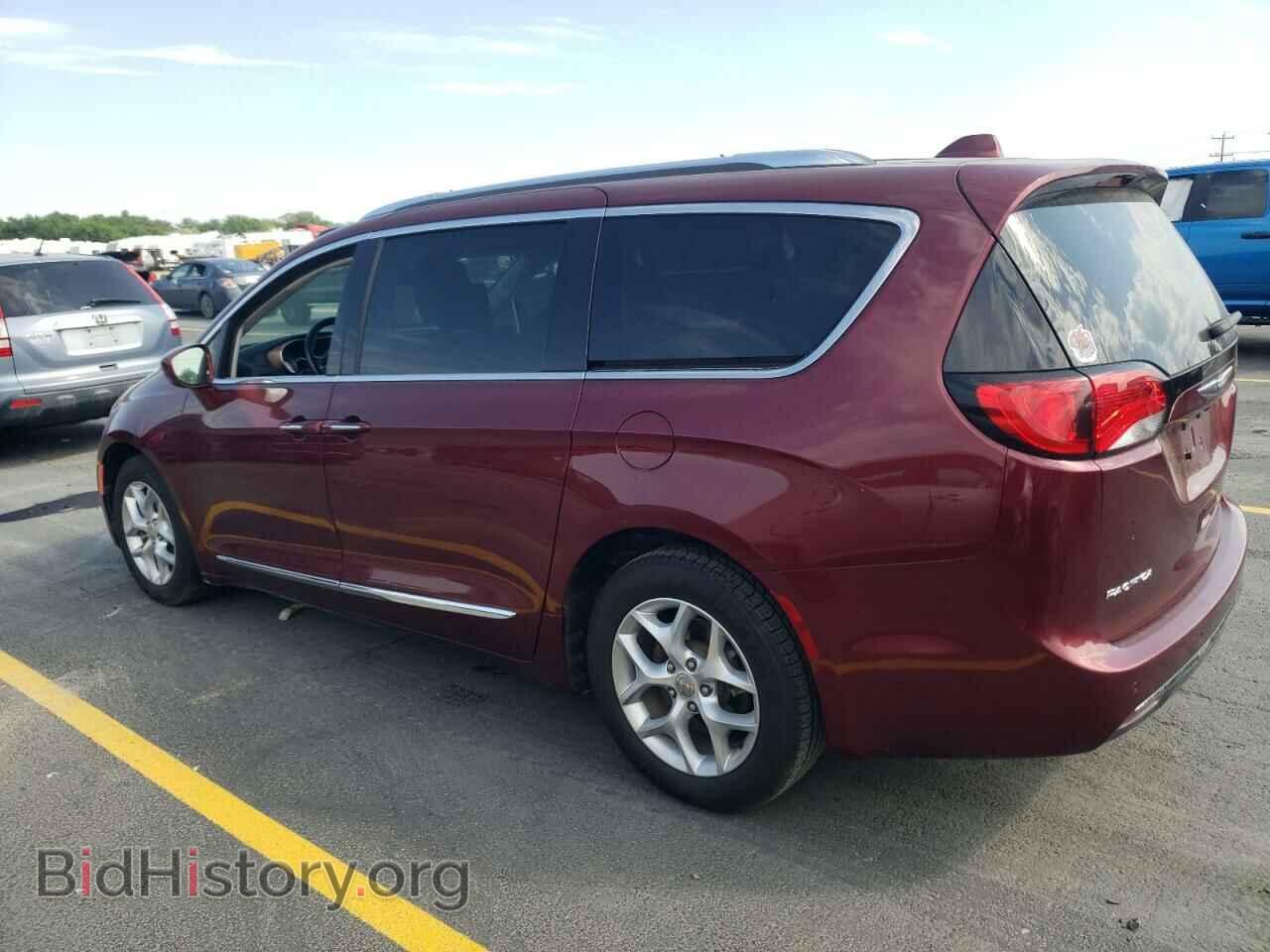 2017 CHRYSLER PACIFICA - VIN: 2C4RC1EGXHR677889 - Фото 2