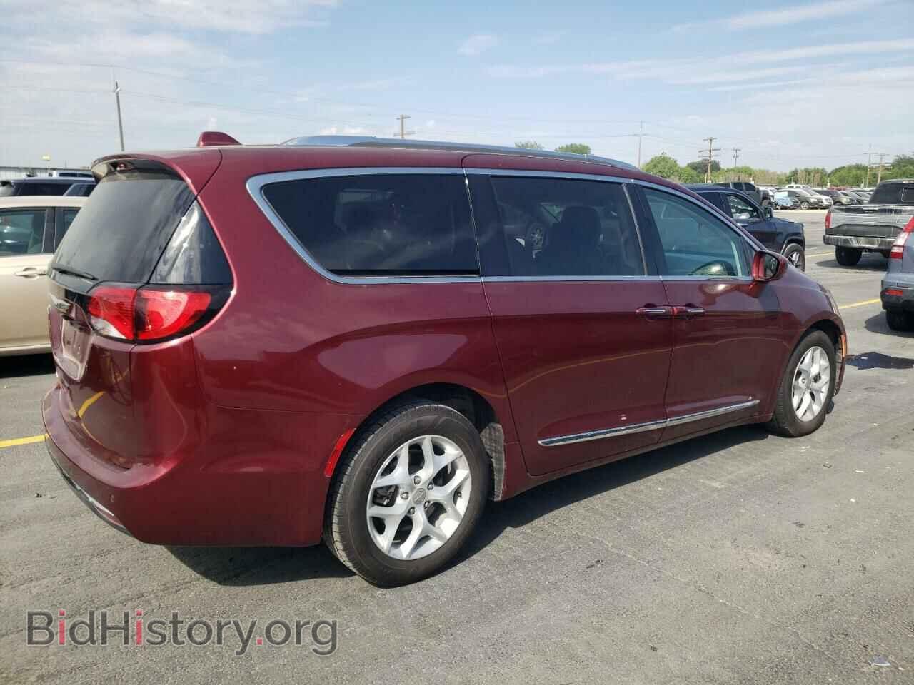2017 CHRYSLER PACIFICA - VIN: 2C4RC1EGXHR677889 - Фото 3