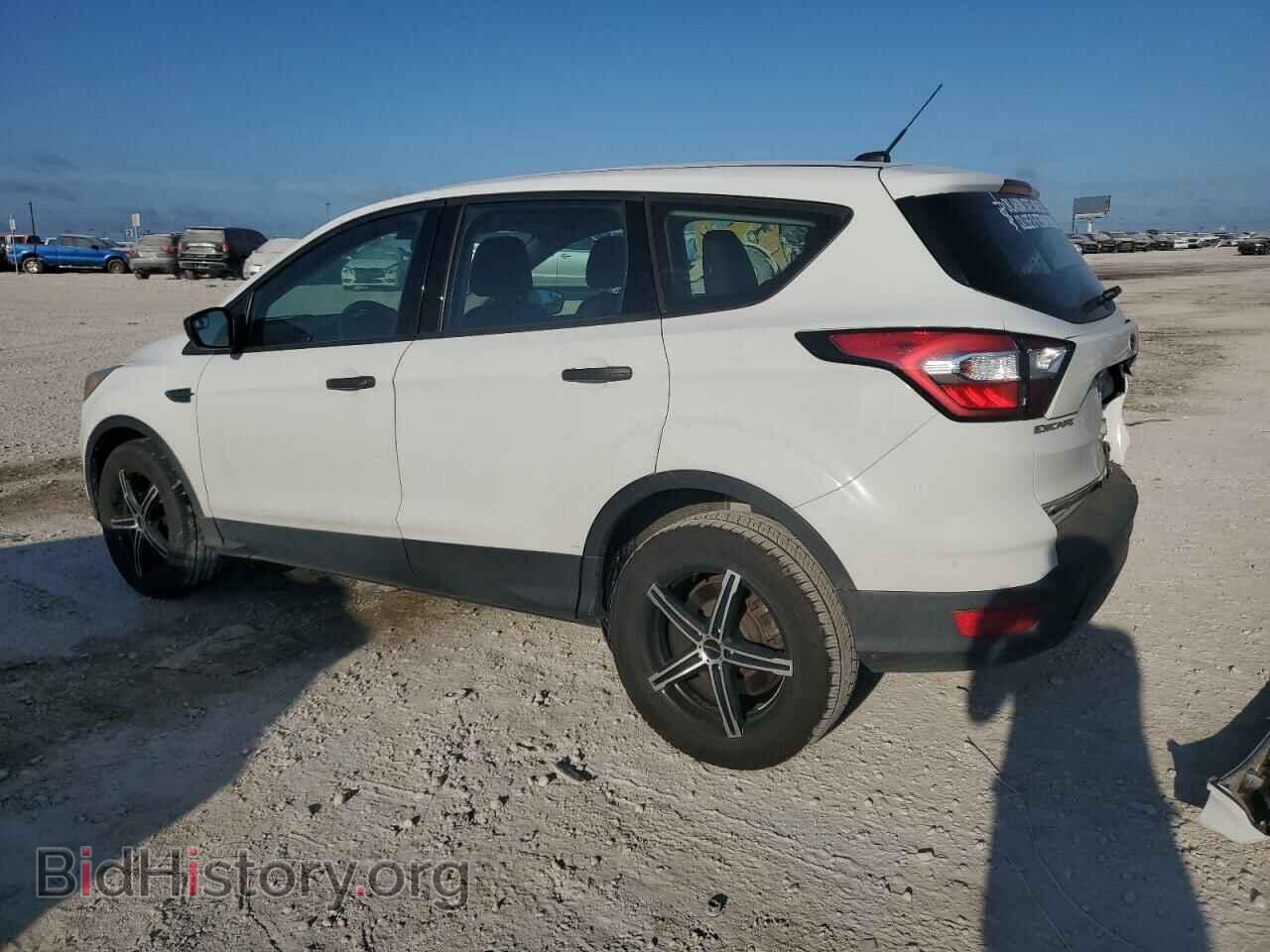 2017 FORD ESCAPE - VIN: 1FMCU0F78HUD12220 - Фото 2