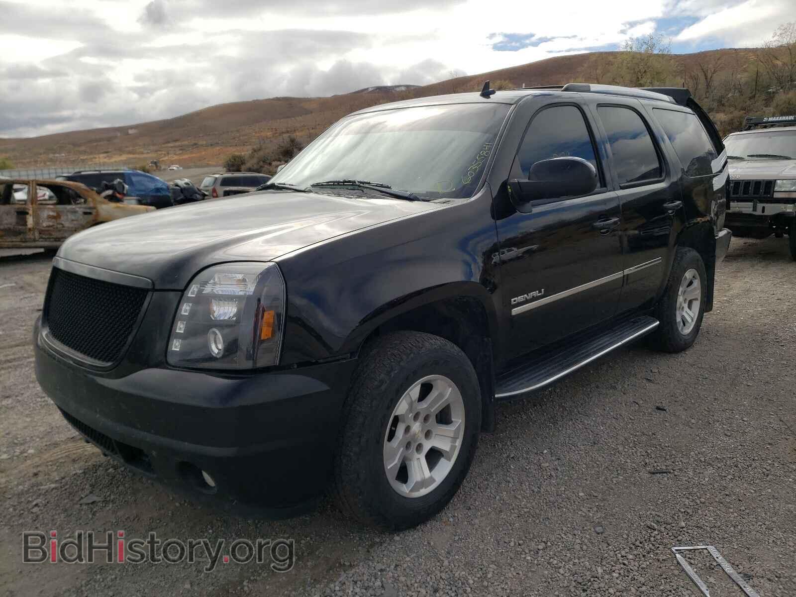 2013 GMC YUKON - VIN: 1GKS2EEF5DR220012 - Фото 2