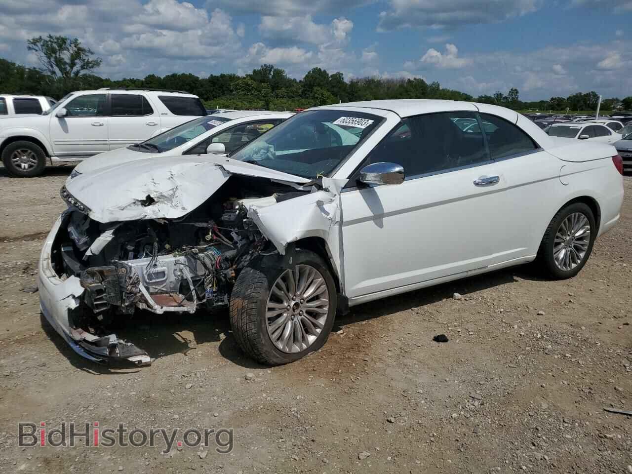 Photo 1C3BC7EG5BN604586 - CHRYSLER 200 2011