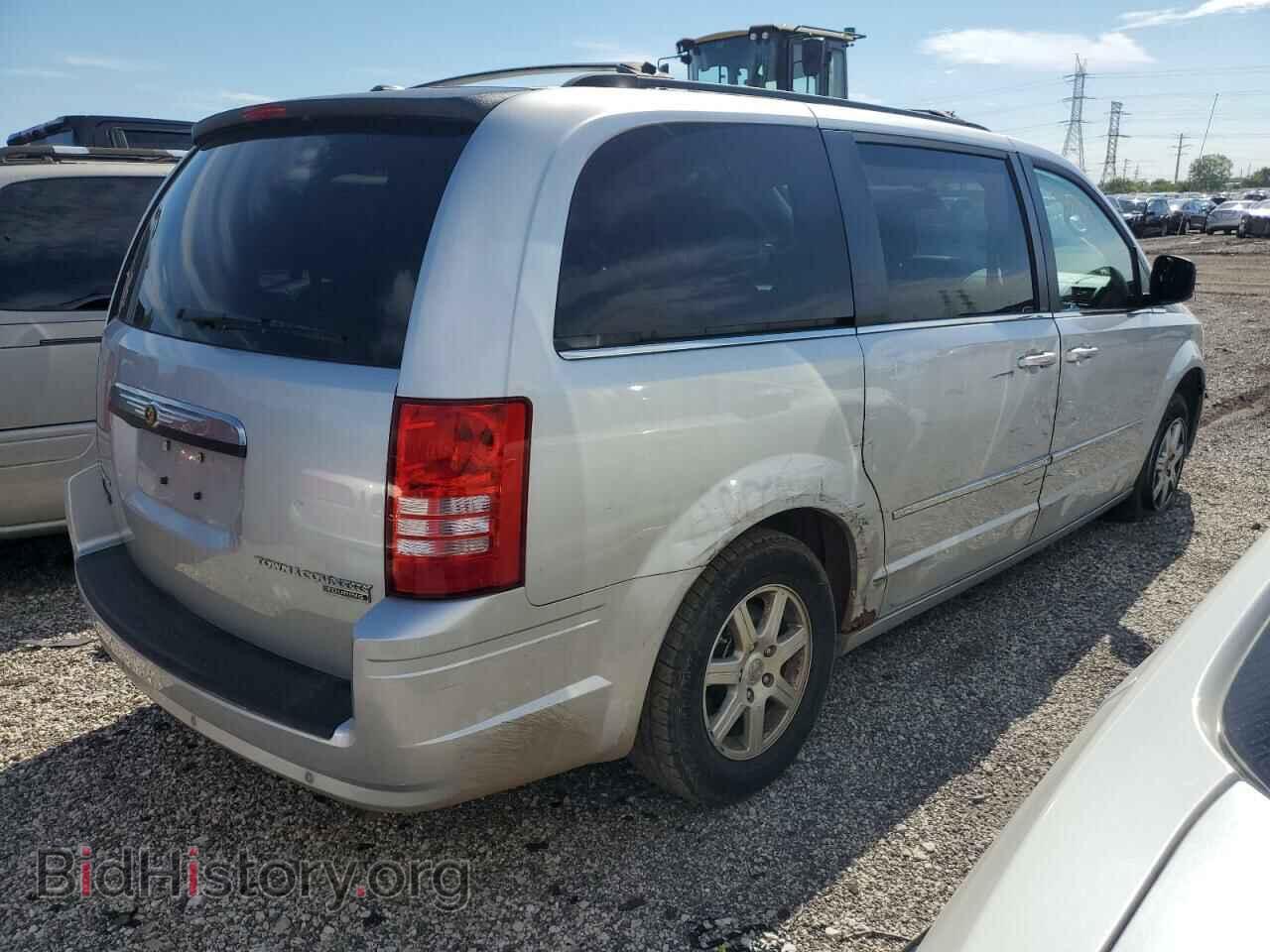 2010 CHRYSLER MINIVAN - VIN: 2A4RR8D17AR456612 - Фото 3