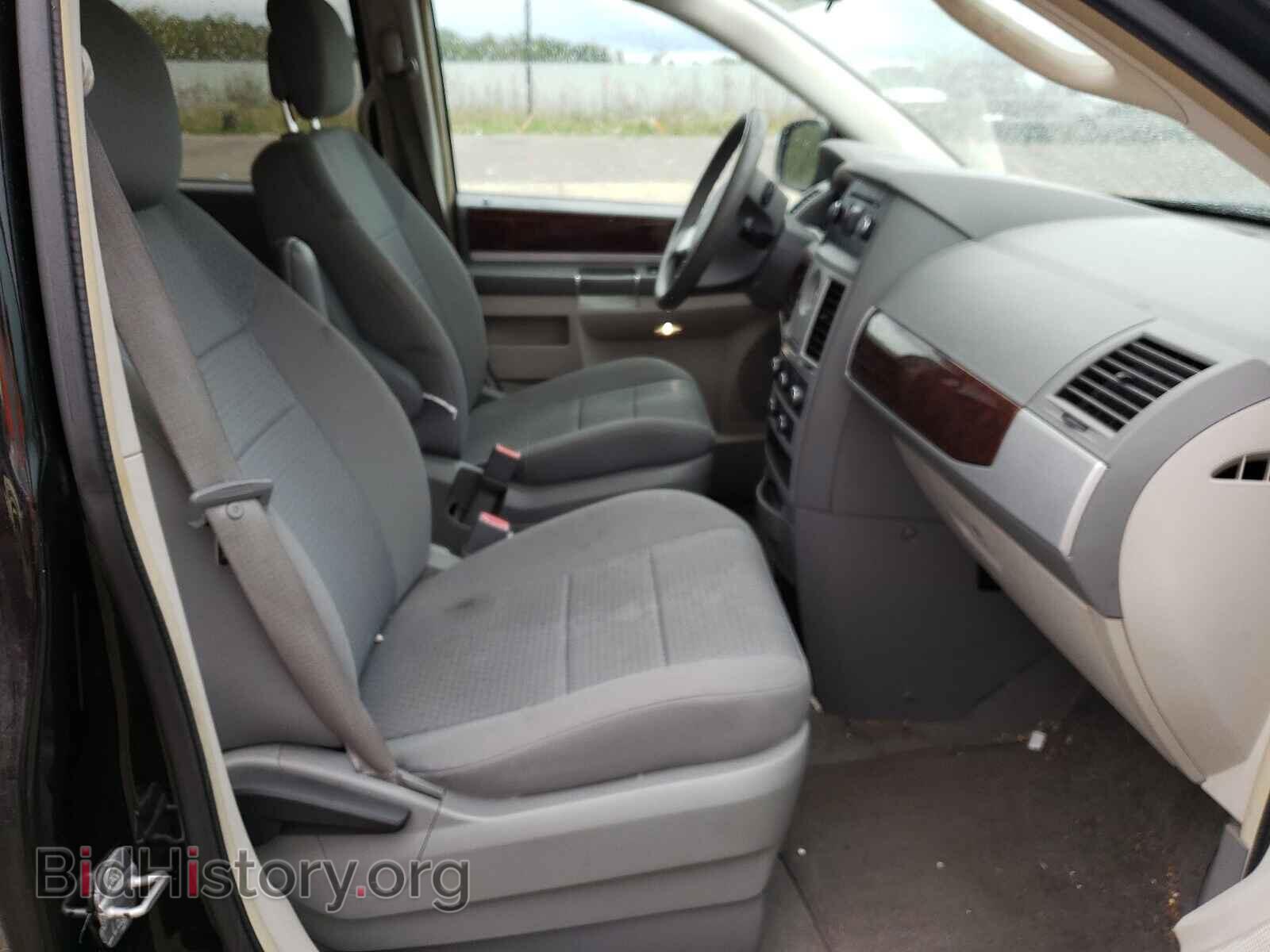 2010 CHRYSLER MINIVAN - VIN: 2A4RR5D17AR493366 - Фото 5