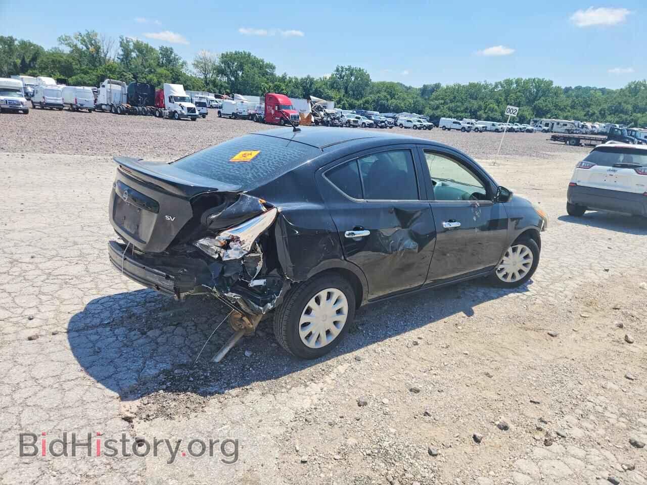 2017 NISSAN VERSA - VIN: 3N1CN7AP1HL815392 - Фото 3