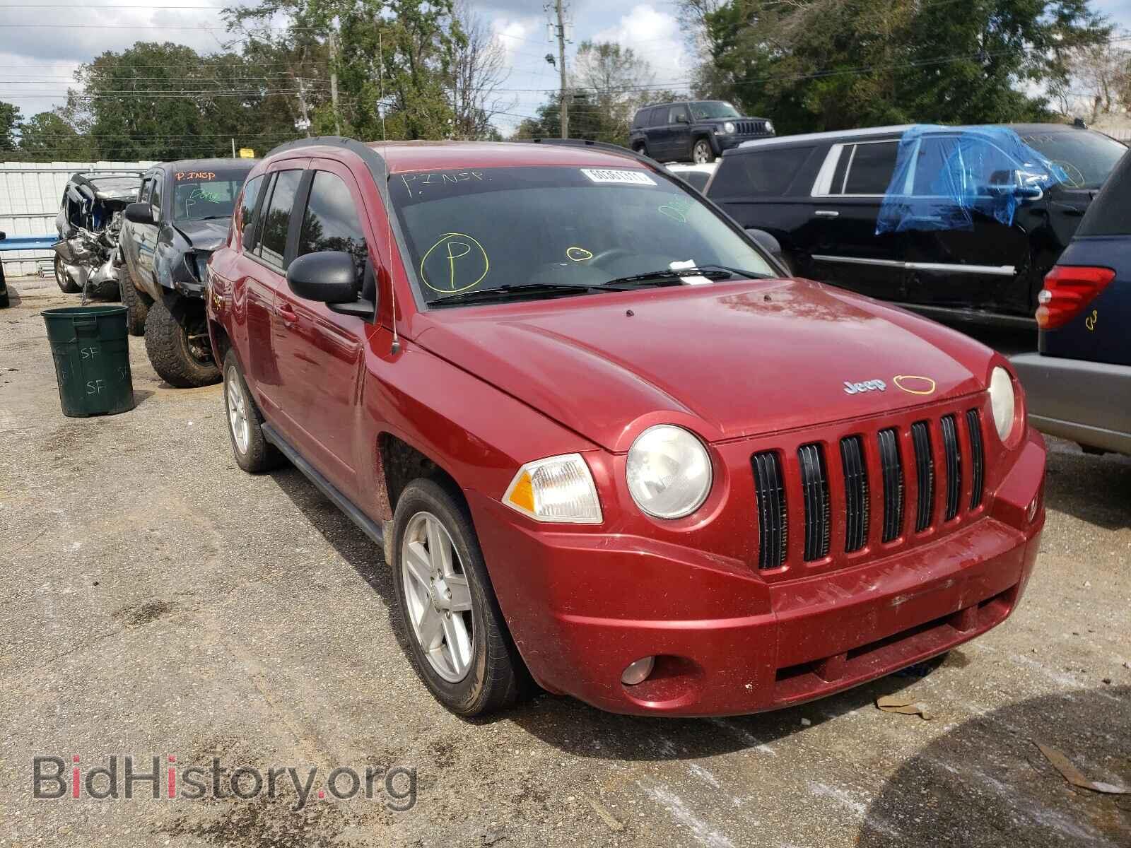 Фотография 1J4NF4FB0AD560321 - JEEP COMPASS 2010
