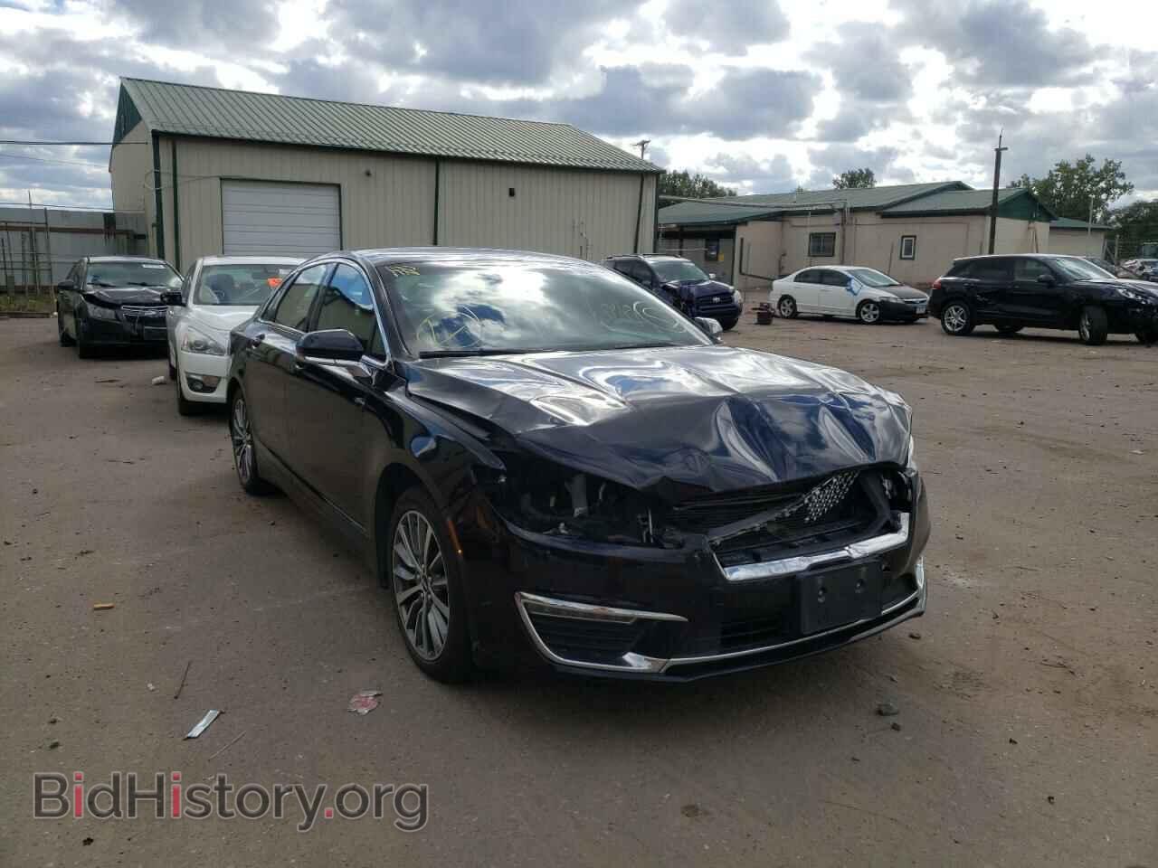 Photo 3LN6L5A92HR604846 - LINCOLN MKZ 2017