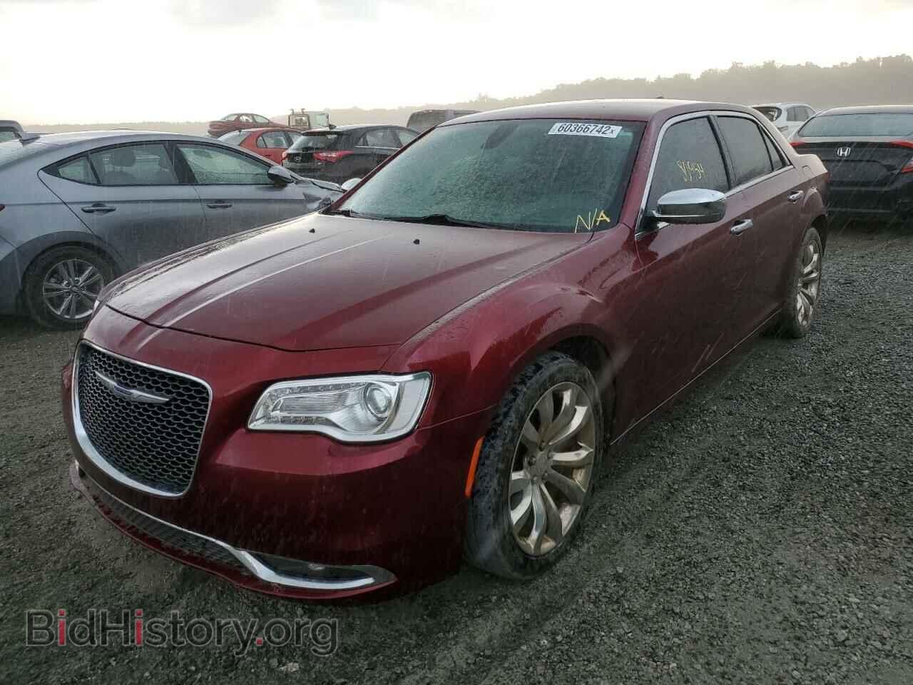 2019 CHRYSLER 300 - VIN: 2C3CCAEG1KH689713 - Фото 2