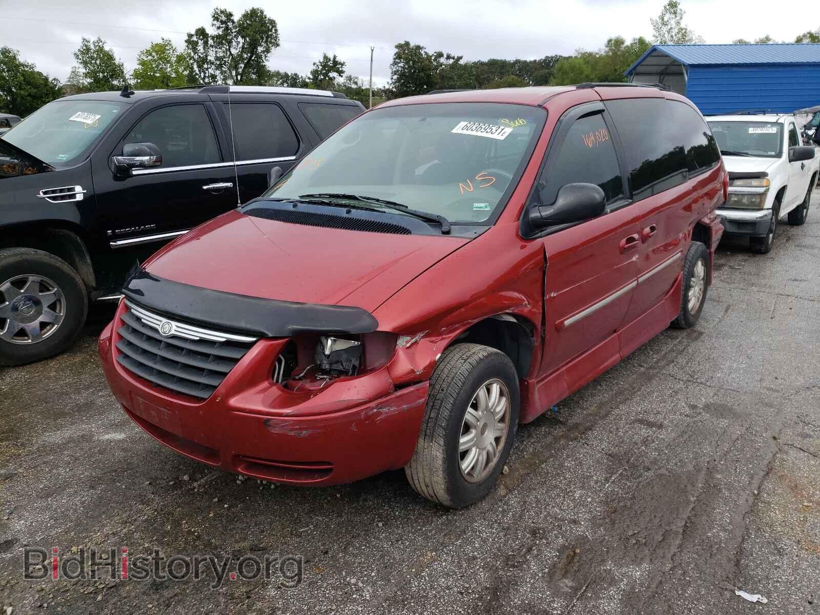 2006 CHRYSLER MINIVAN - VIN: 2A4GP54L96R807931 - Фото 2