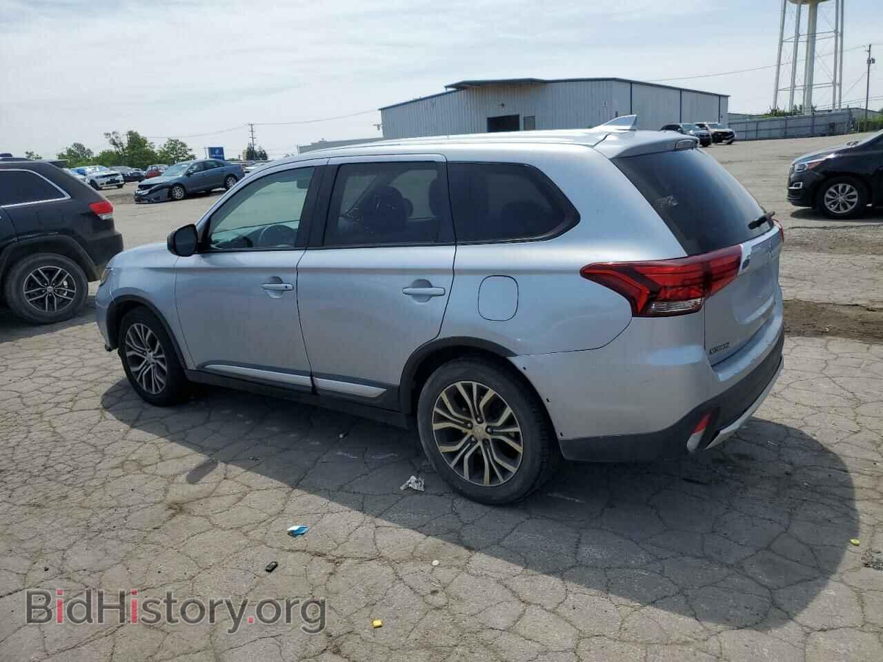 2017 MITSUBISHI OUTLANDER - VIN: JA4AD2A33HZ042371 - Фото 2