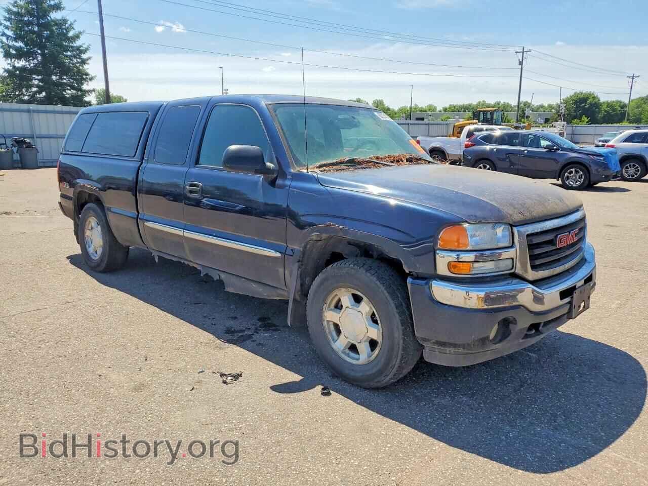 2005 GMC SIERRA - VIN: 1GTEK19B35E226943 - Photo 4