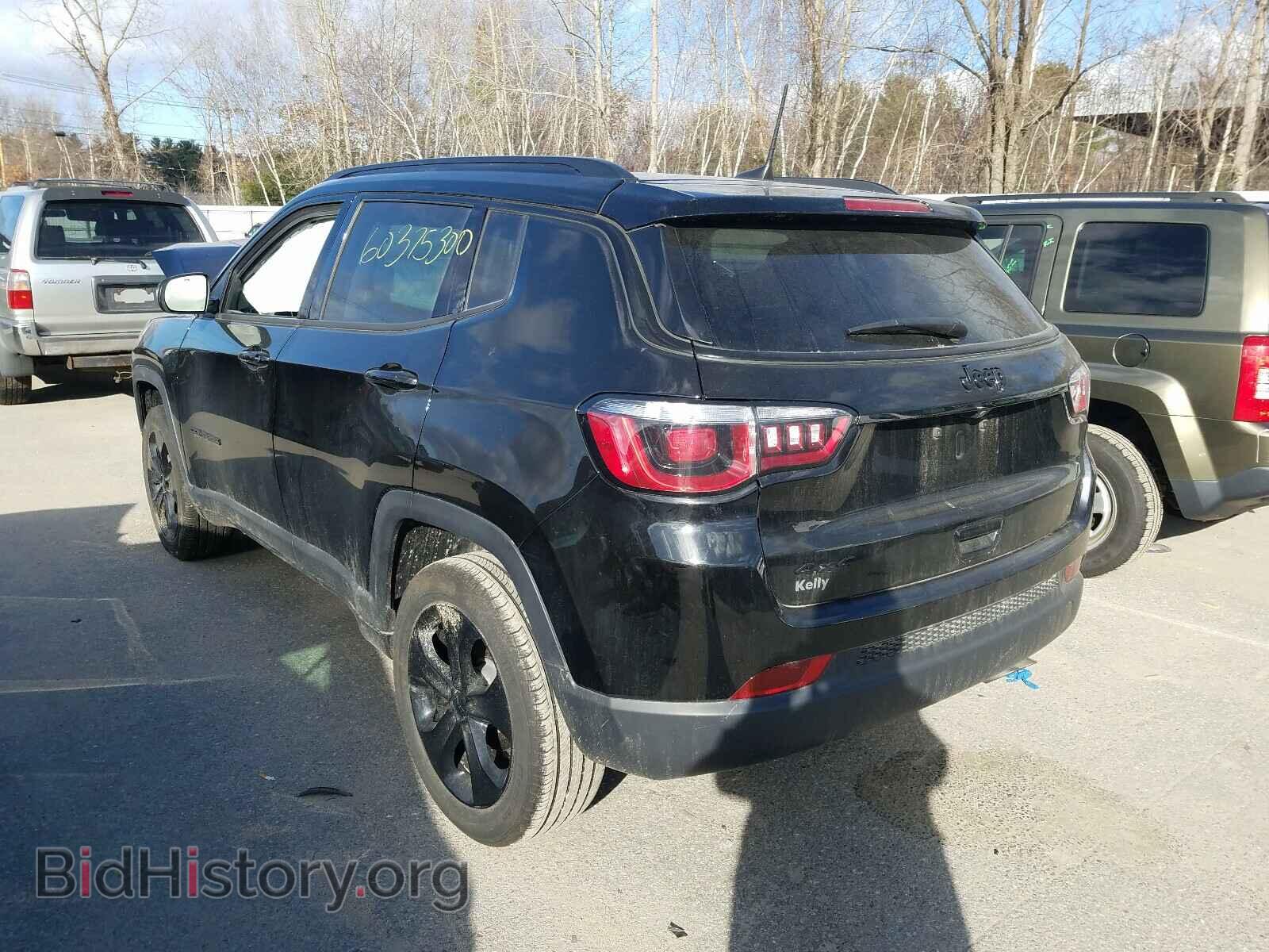 2019 JEEP COMPASS - VIN: 3C4NJDBB9KT689552 - Фото 3