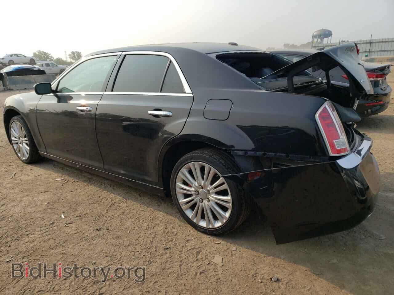 2014 CHRYSLER 300 - VIN: 2C3CCAKTXEH209433 - Фото 2