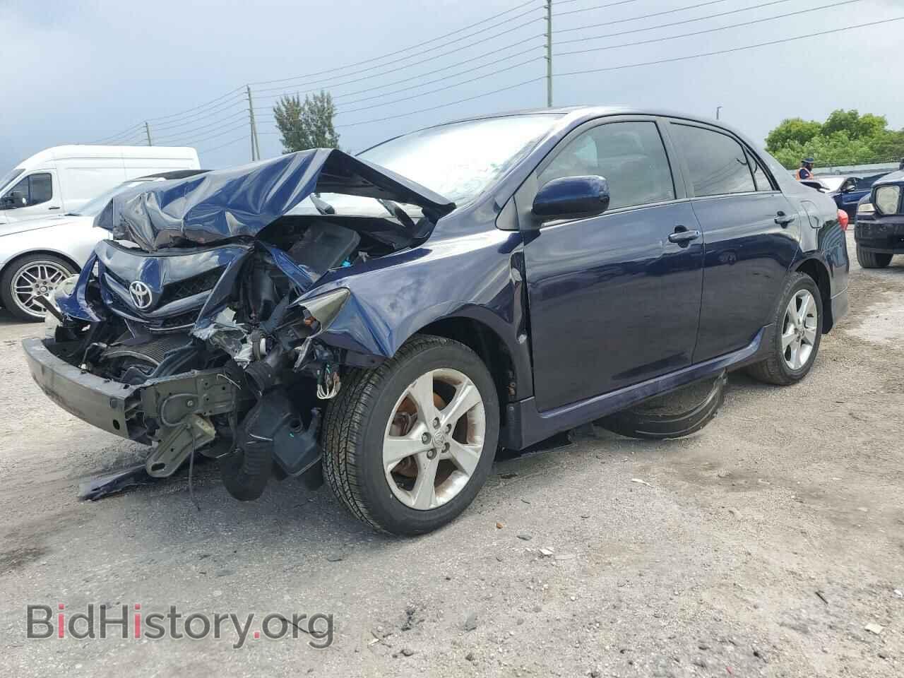 Photo 5YFBU4EE5DP075278 - TOYOTA COROLLA 2013