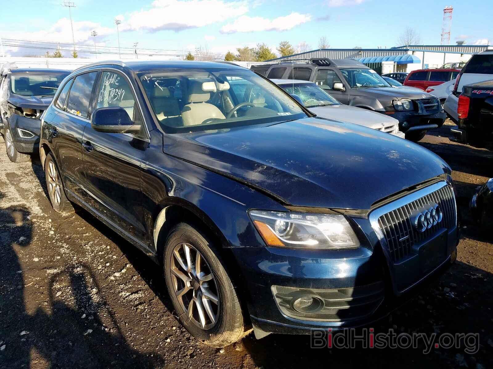 Photo WA1LFAFP1BA069518 - AUDI Q5 2011