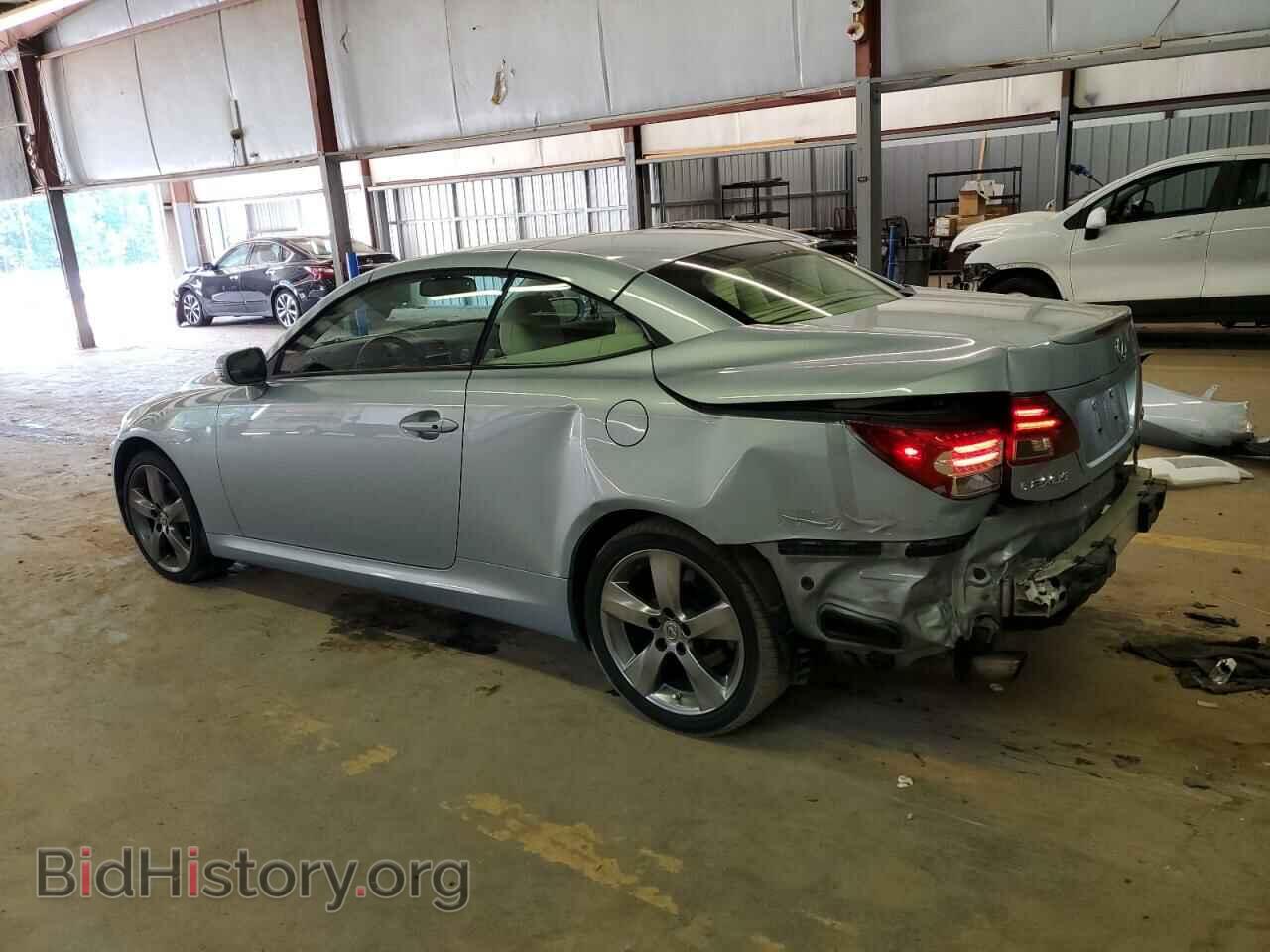 2010 LEXUS IS - VIN: JTHFF2C29A2501863 - Photo 2
