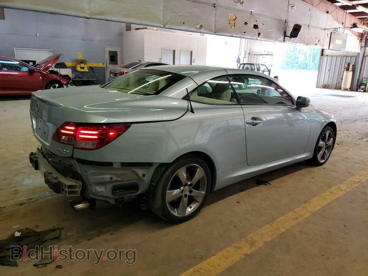 2010 LEXUS IS - VIN: JTHFF2C29A2501863 - Photo 3