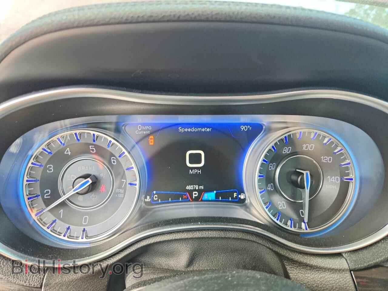 2015 CHRYSLER 300 - VIN: 2C3CCAAG7FH882427 - Photo 9
