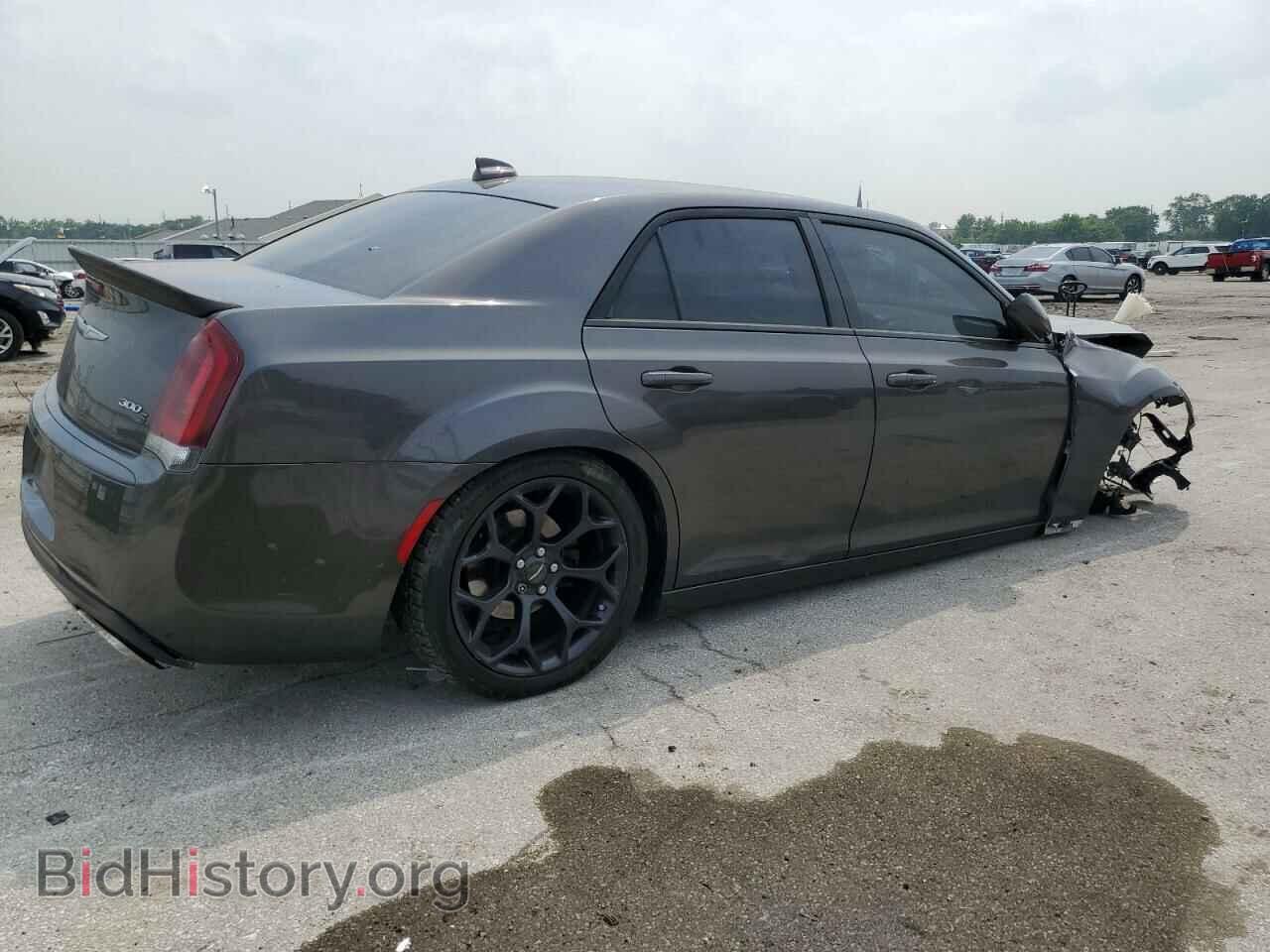 2019 CHRYSLER 300 - VIN: 2C3CCABG7KH618097 - Фото 3
