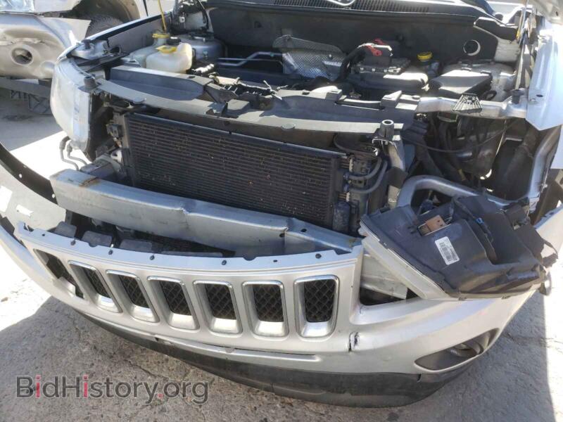 2011 Jeep COMPASS (VIN 1J4NF1FB9BD248448) — фото 9 из 10