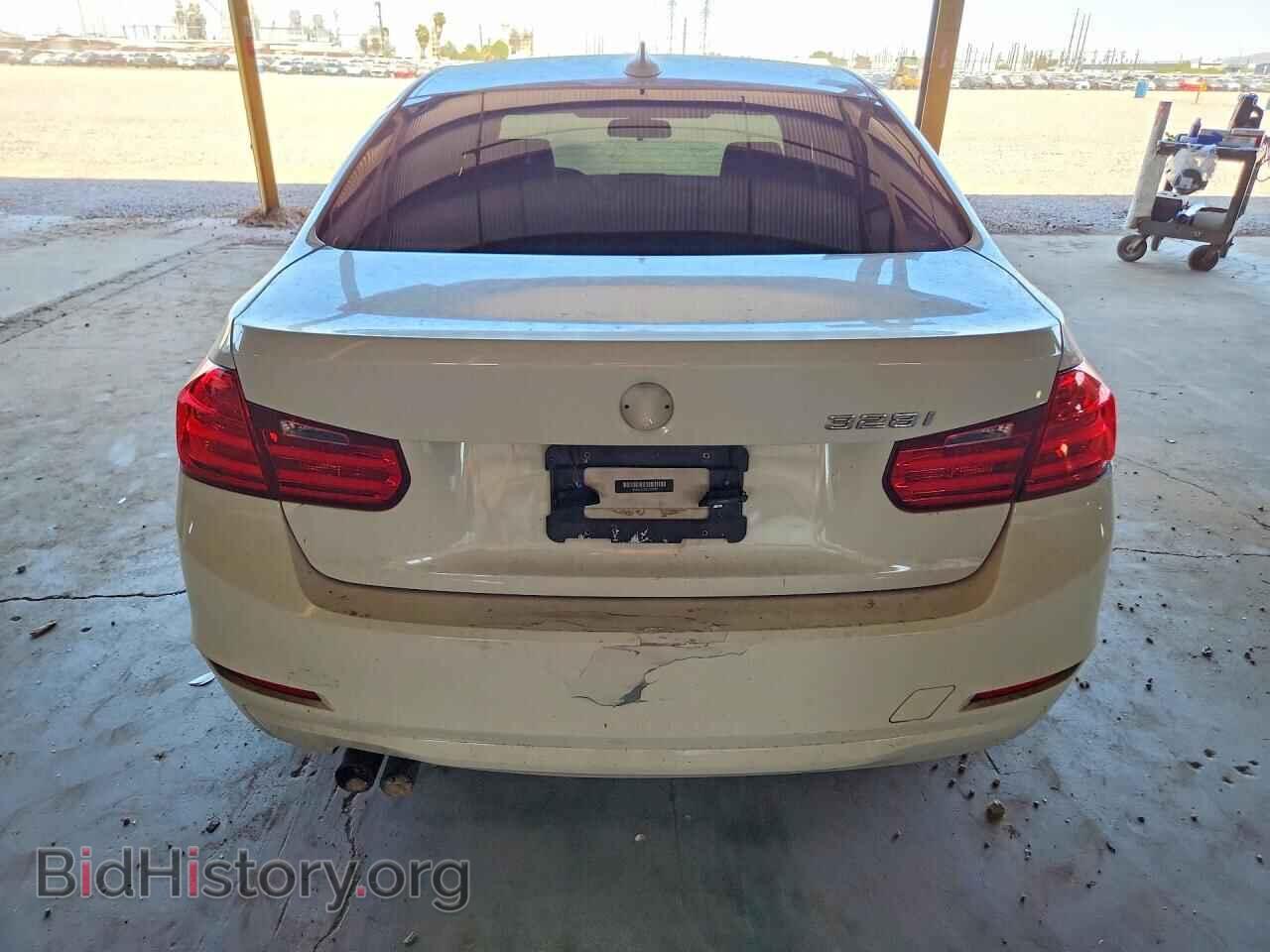 2012 BMW 3 SERIES - VIN: WBA3A5C59CF343385 - Photo 6
