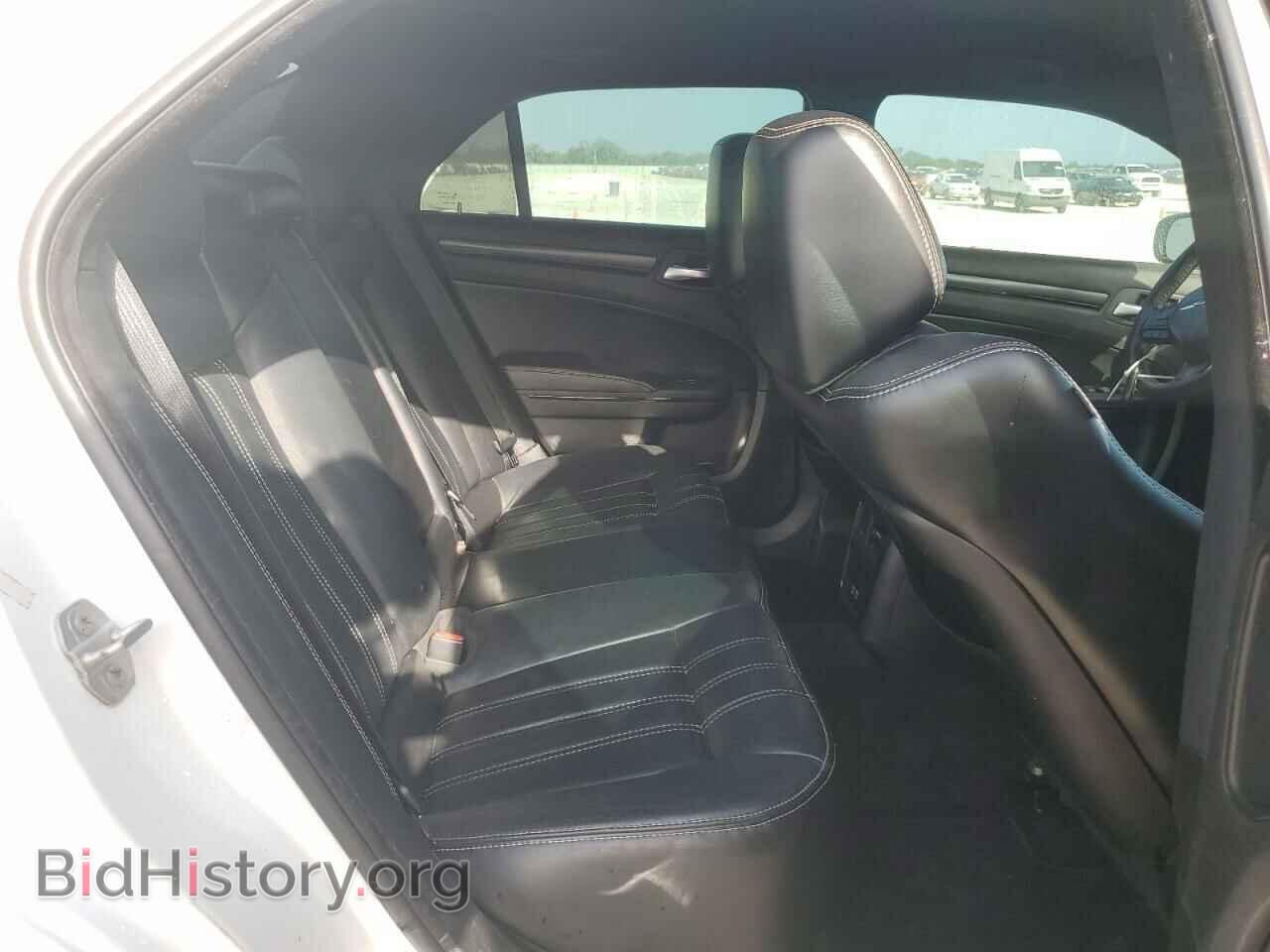 2015 CHRYSLER 300 - VIN: 2C3CCABG0FH760491 - Фото 10