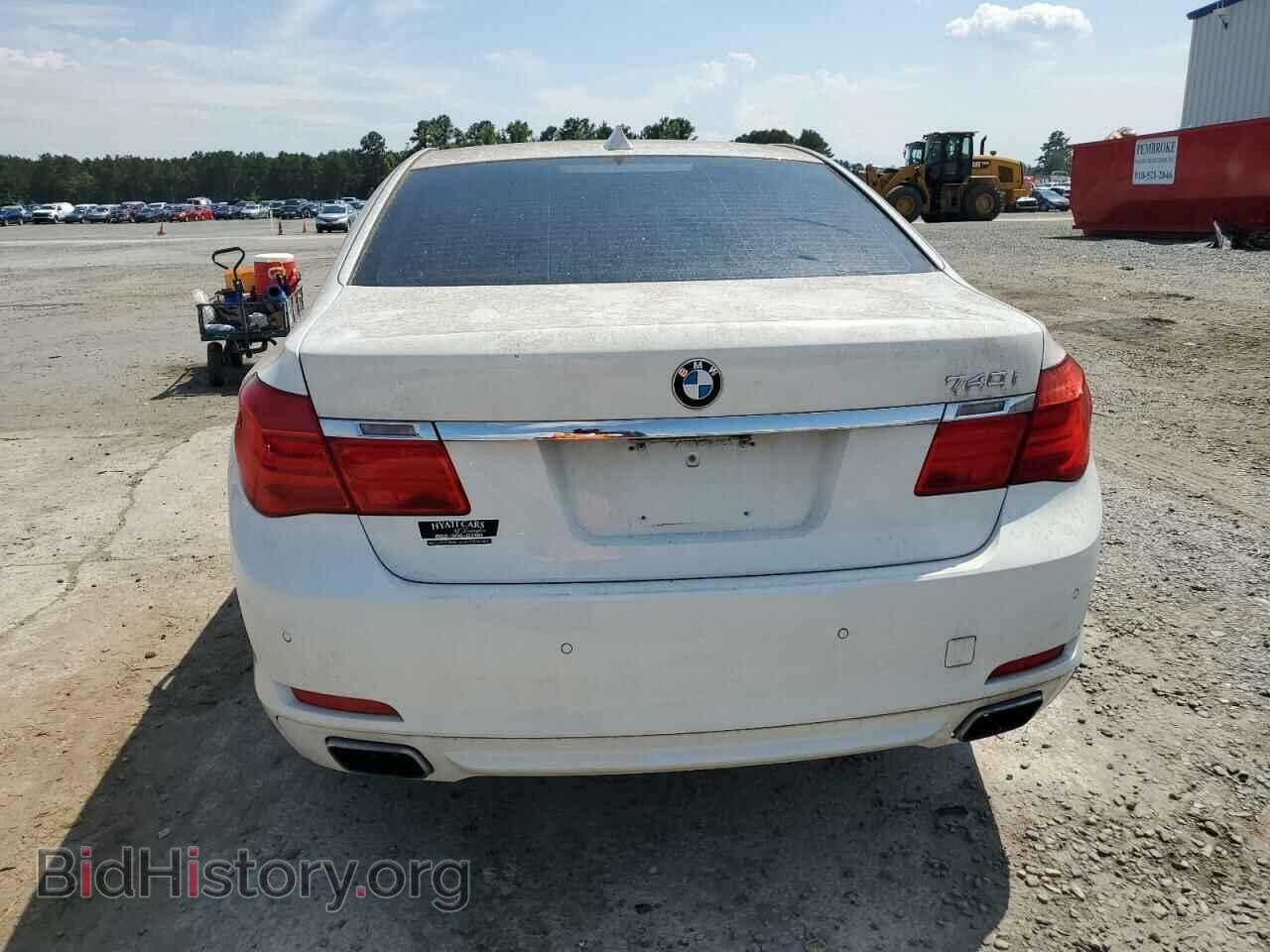 2012 BMW 7 SERIES - VIN: WBAKA4C5XCC613361 - Фото 6
