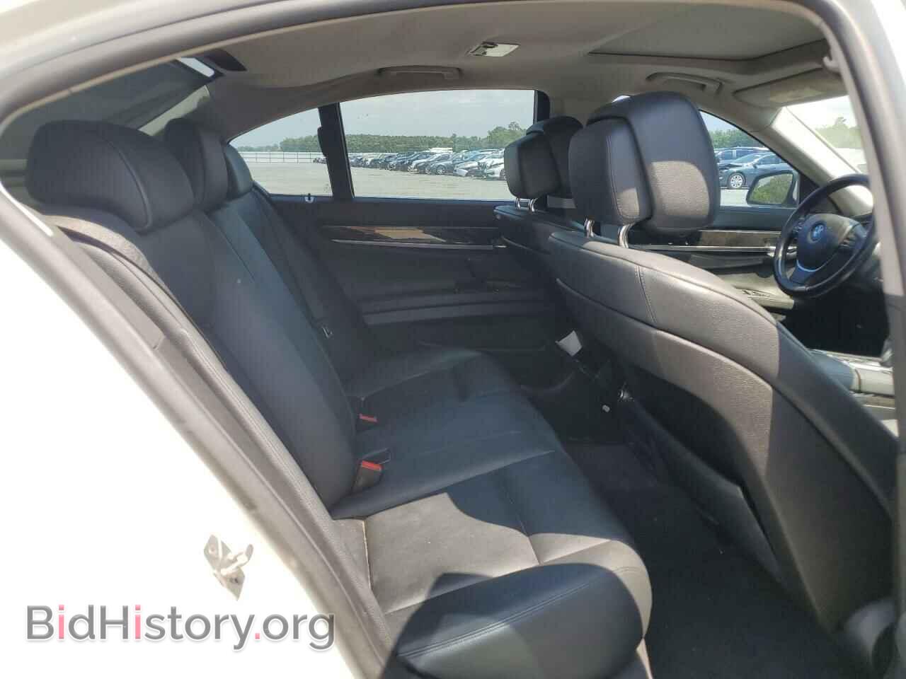 2012 BMW 7 SERIES - VIN: WBAKA4C5XCC613361 - Фото 10