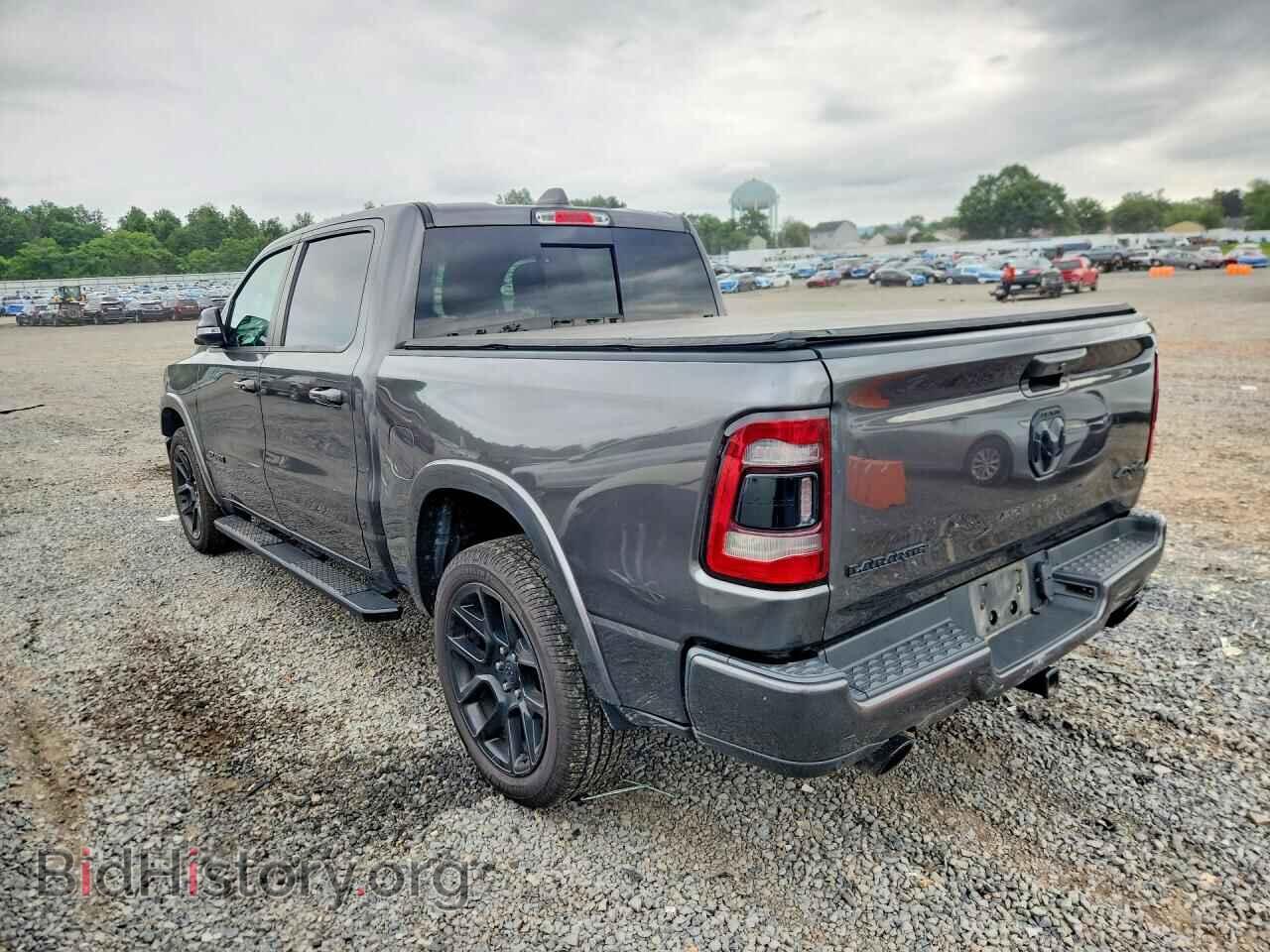 2020 RAM 1500 - VIN: 1C6SRFJT2LN161989 - Фото 2
