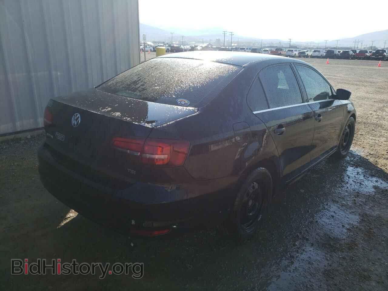 2017 VOLKSWAGEN JETTA - VIN: 3VW2B7AJ6HM301137 - Фото 4