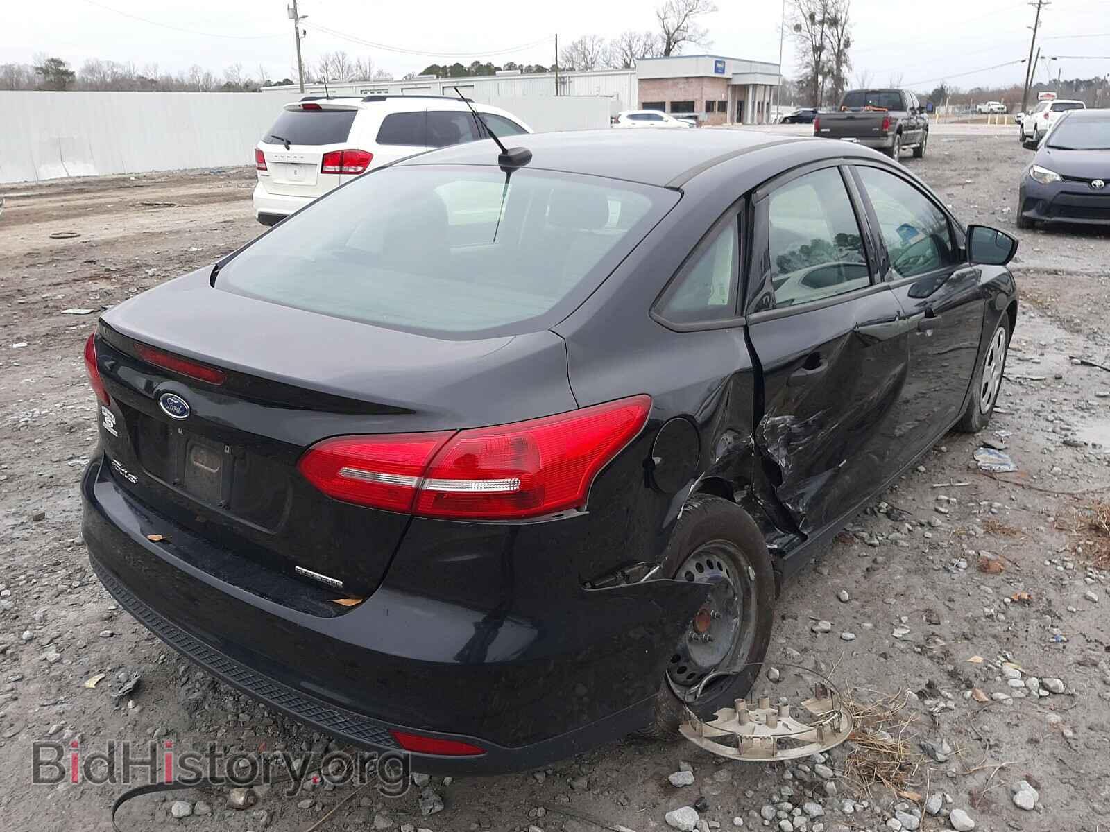 2016 FORD FOCUS - VIN: 1FADP3E24GL210897 - Photo 4