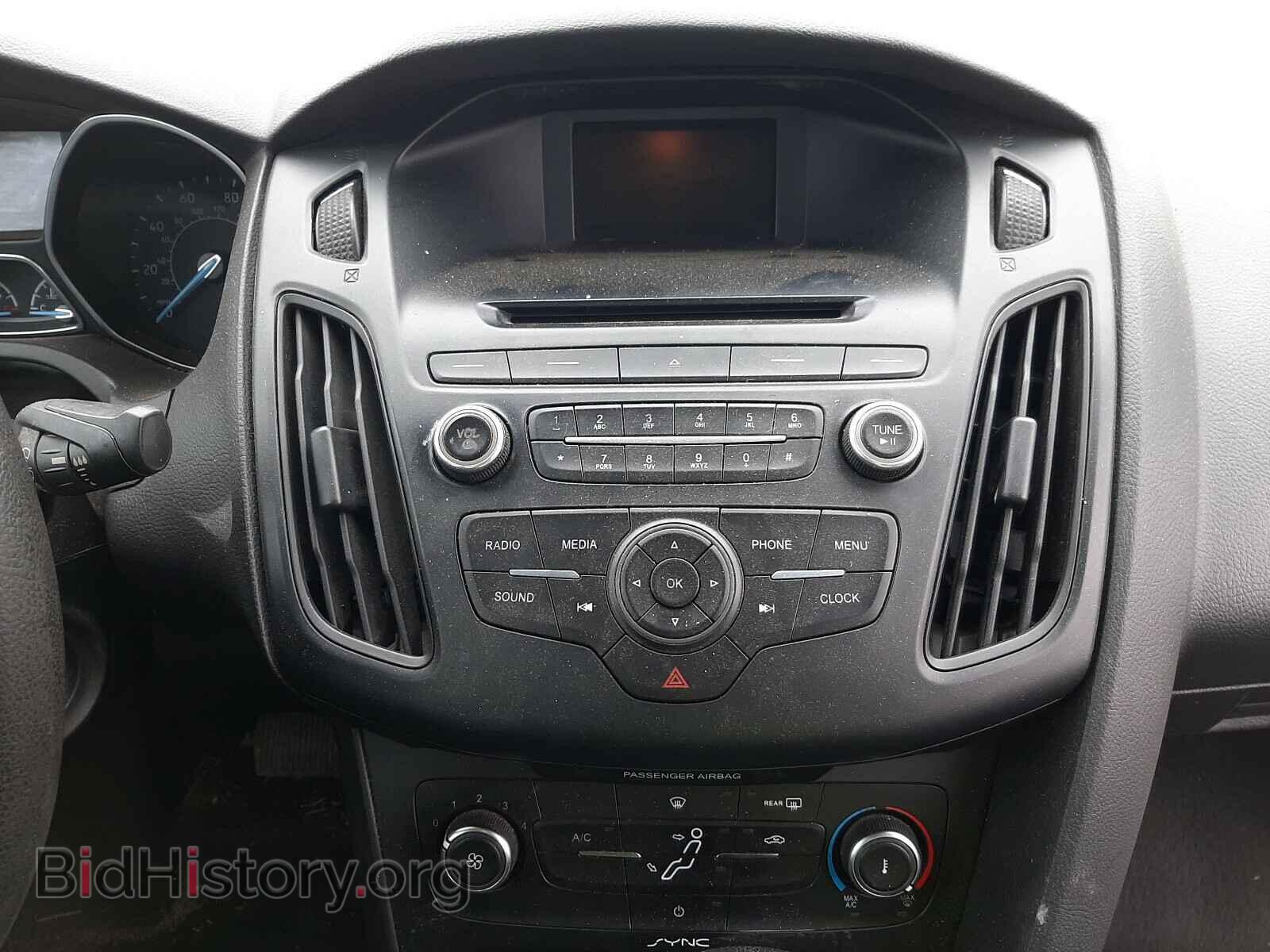 2016 FORD FOCUS - VIN: 1FADP3E24GL210897 - Photo 9
