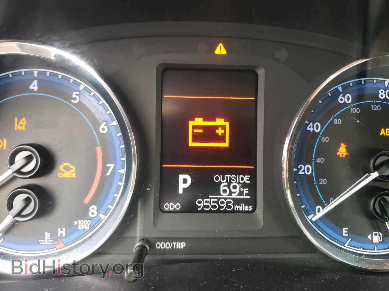2017 TOYOTA COROLLA - VIN: 5YFBURHEXHP639330 - Photo 8