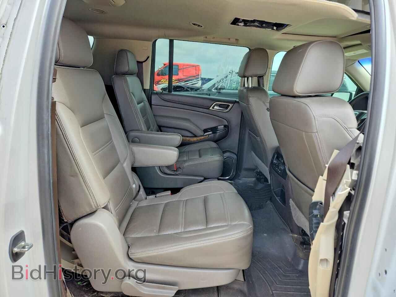 2017 GMC YUKON - VIN: 1GKS1HKJ4HR382071 - Photo 11