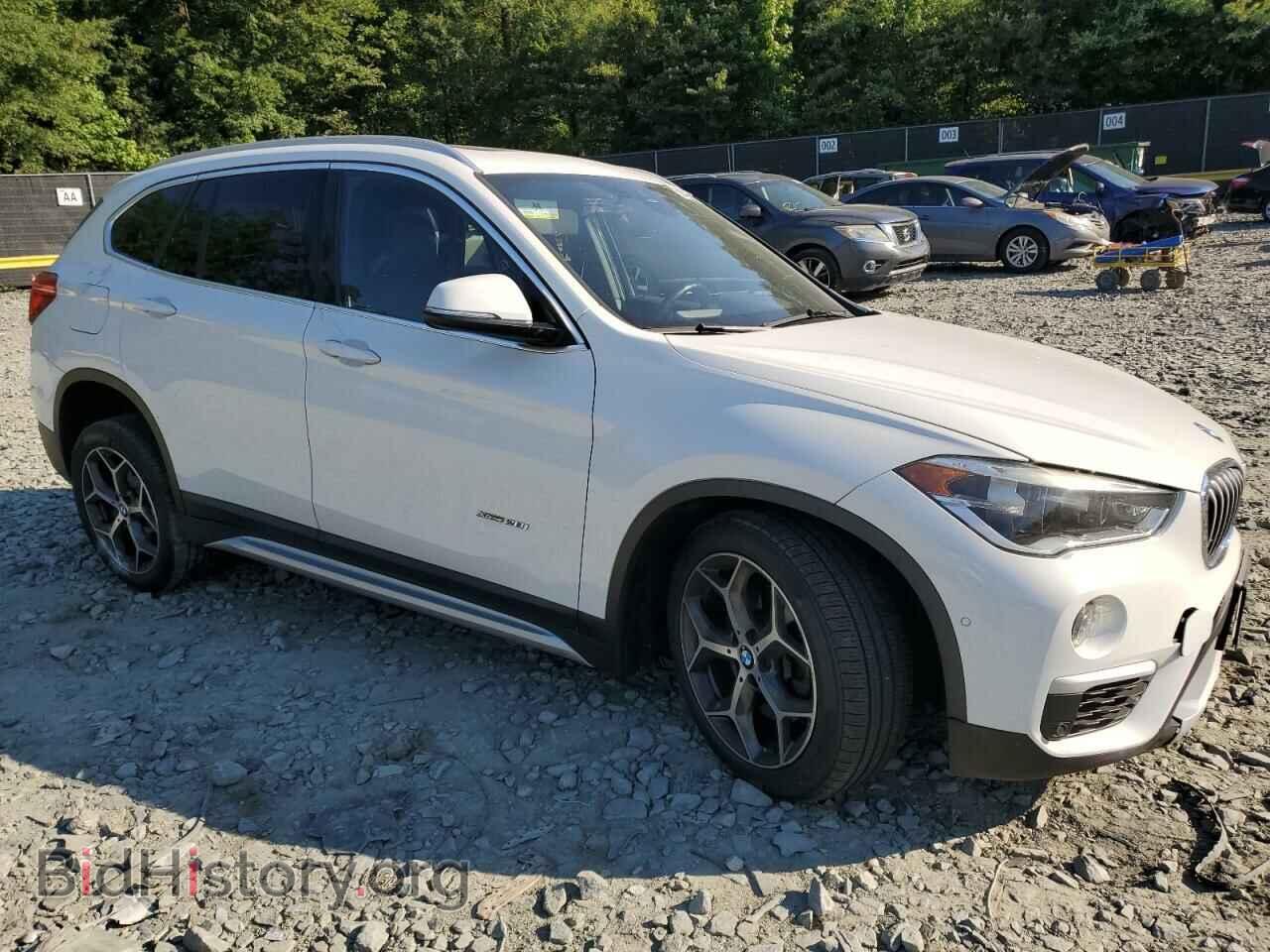 2016 BMW X1 - VIN: WBXHT3C39GP882744 - Фото 4