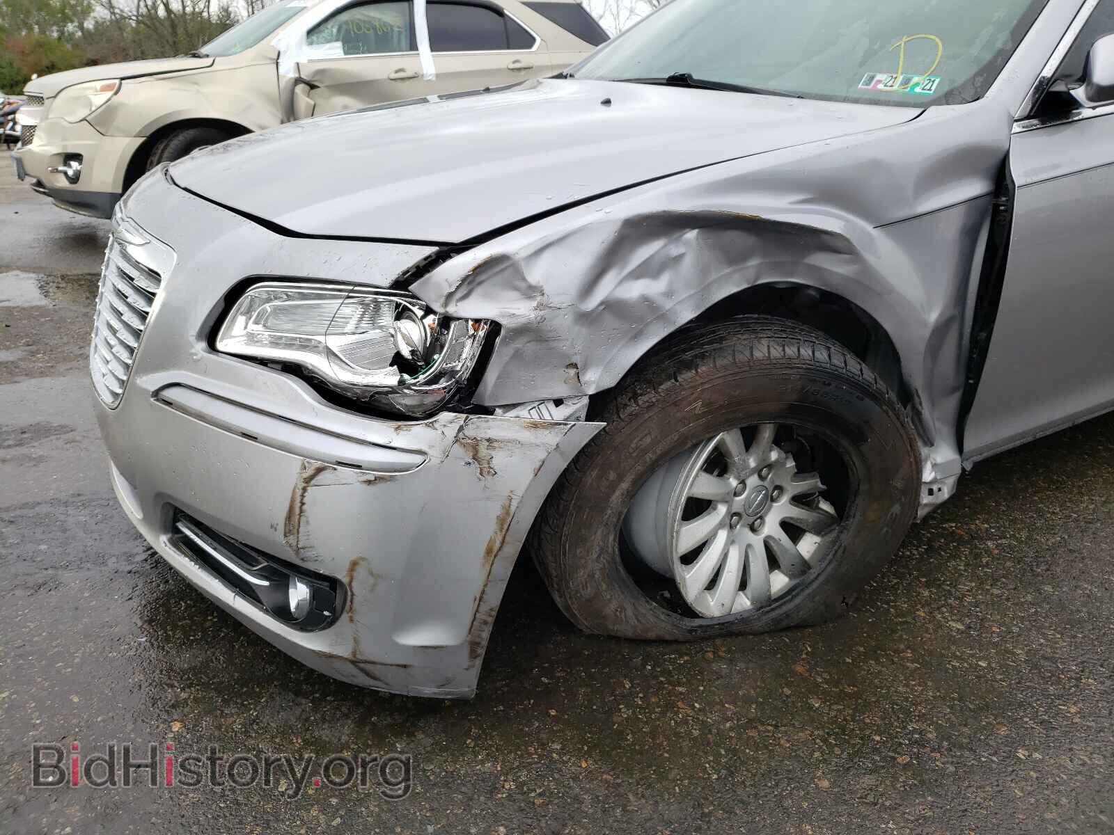 2013 CHRYSLER 300 - VIN: 2C3CCAAG3DH708187 - Фото 9