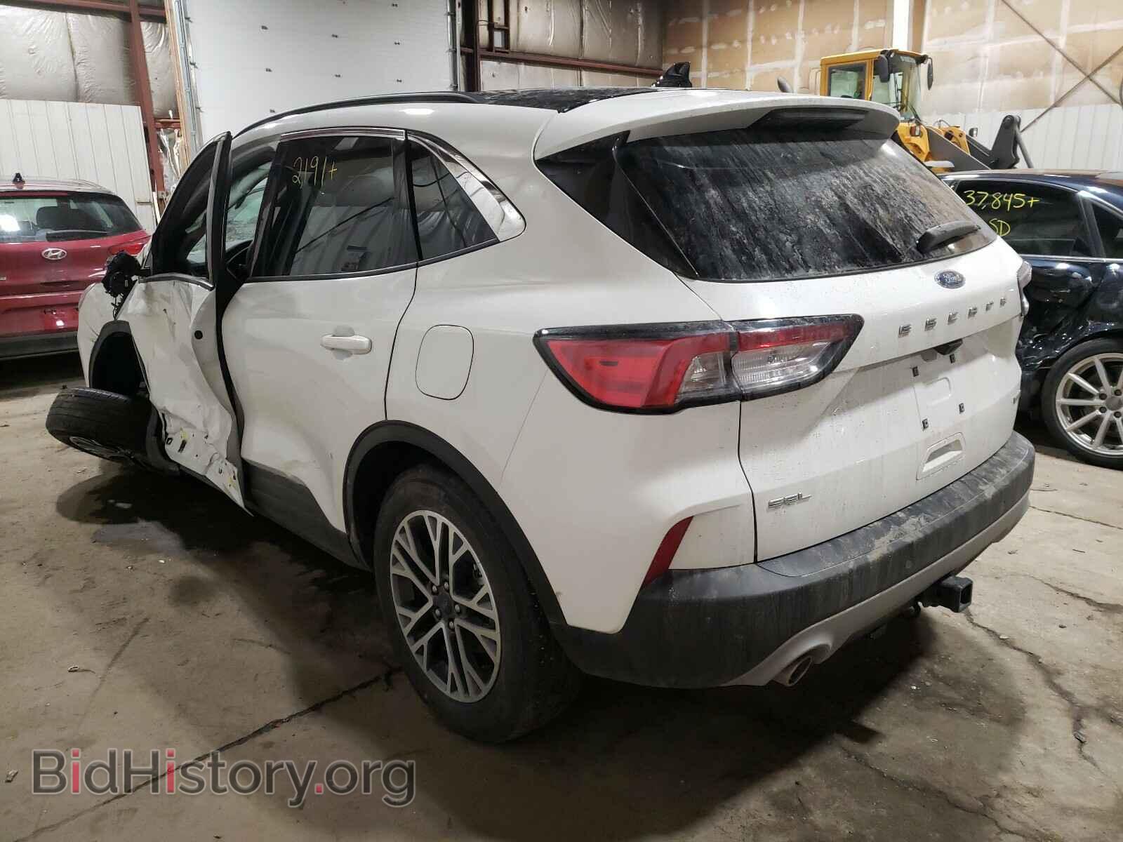 2020 FORD ESCAPE - VIN: 1FMCU9H98LUA80259 - Фото 3