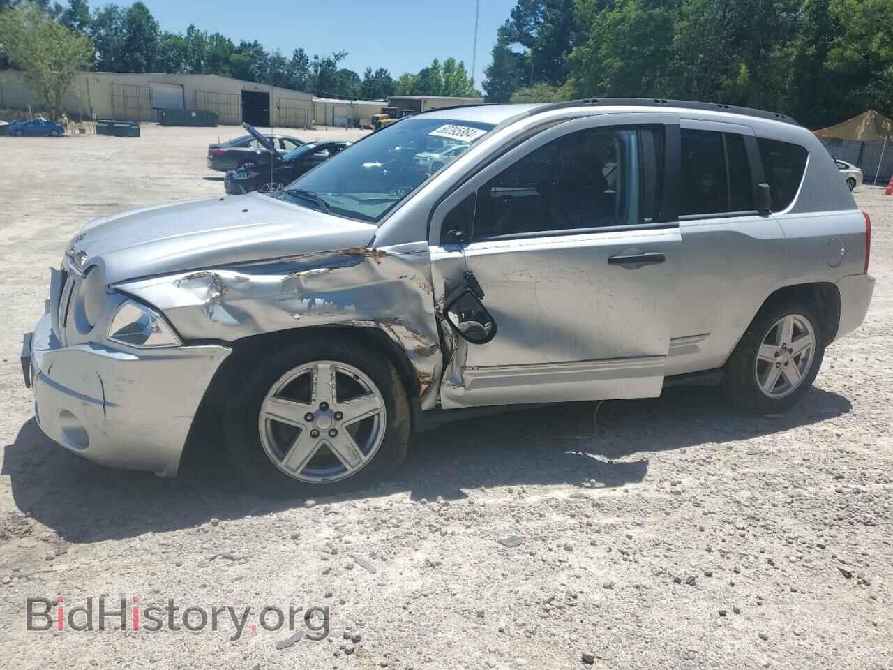 Photo 1J8FT47W38D668343 - JEEP COMPASS 2008