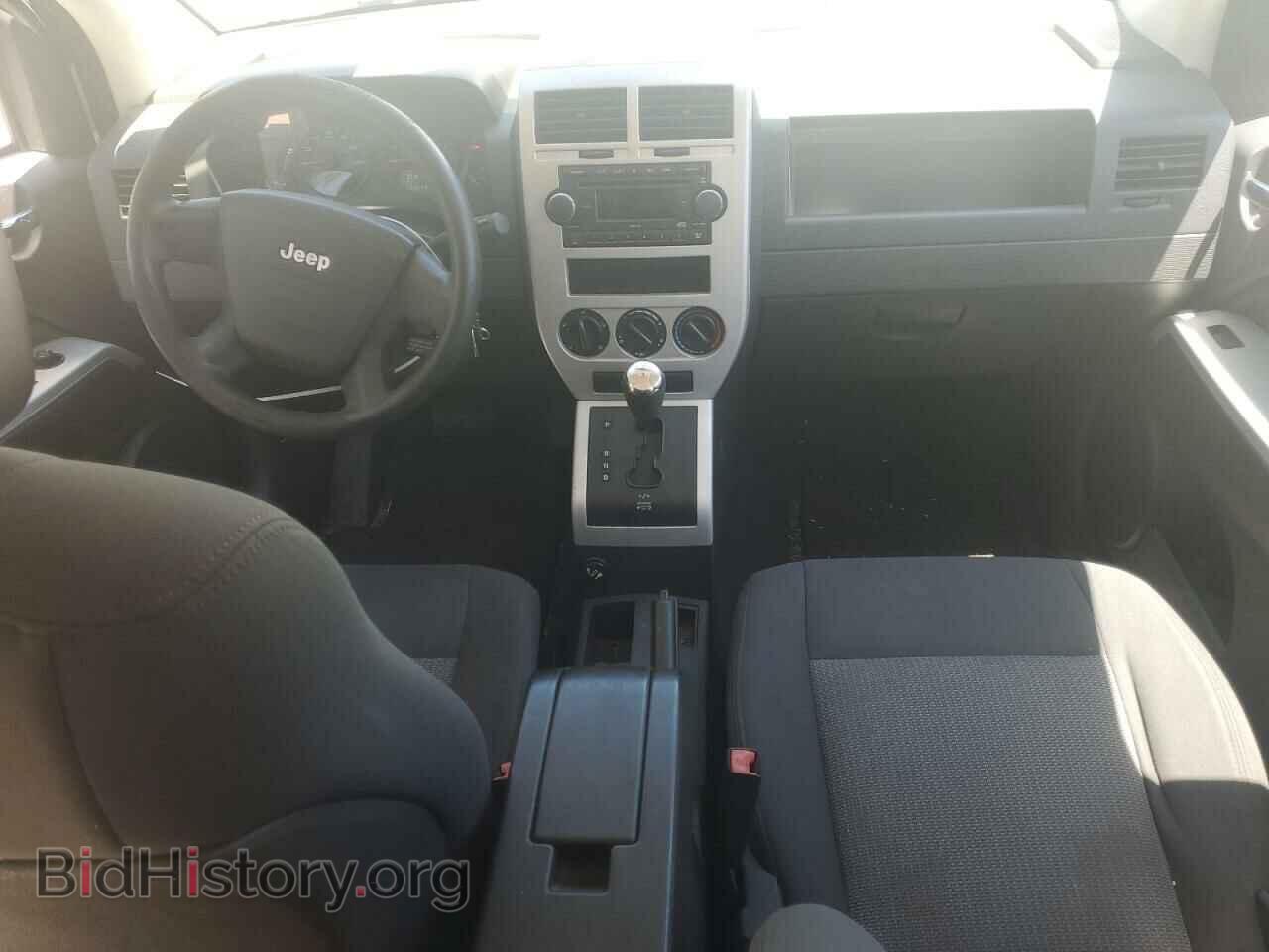 2008 JEEP COMPASS - VIN: 1J8FT47W38D668343 - Фото 8