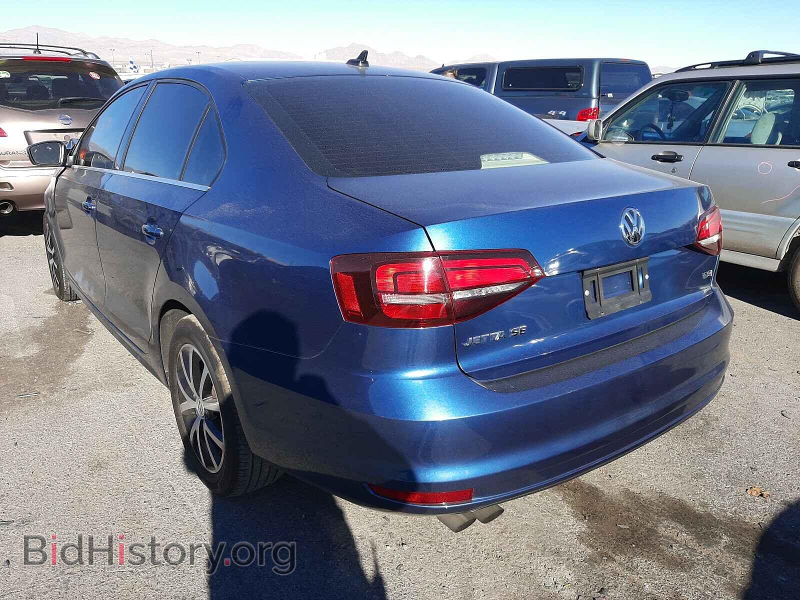 2017 VOLKSWAGEN JETTA - VIN: 3VWDB7AJXHM383673 - Фото 3