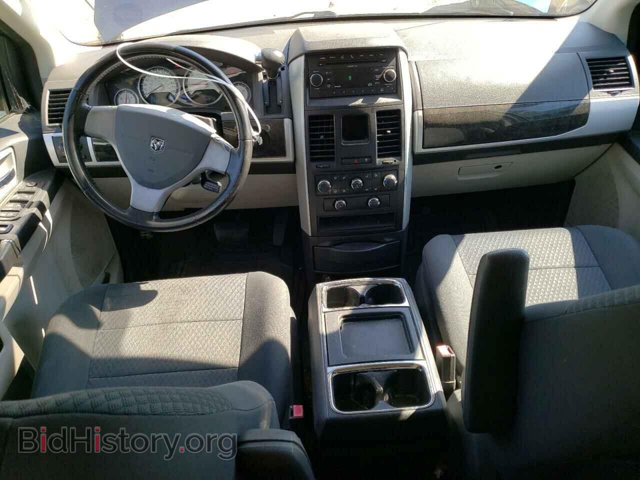 2010 DODGE CARAVAN - VIN: 2D4RN5D14AR223922 - Фото 8