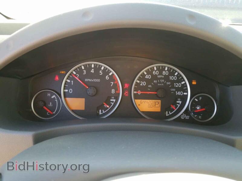 2011 Nissan FRONTIER (VIN 1N6AD0EV5BC409378) — photo 8 of 10