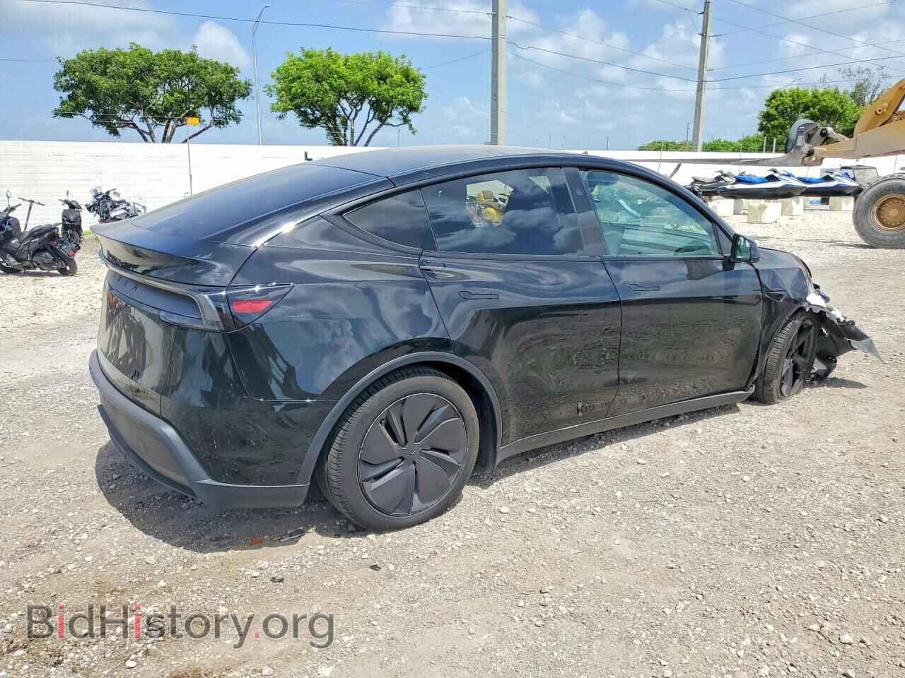 2026 TESLA MODEL Y - VIN: 7SAYGDED7TA654856 - Photo 3