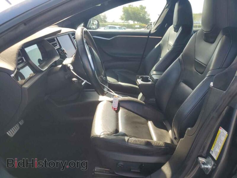 2016 Tesla MODEL S (VIN 5YJSA1E44GF136263) — photo 7 of 15