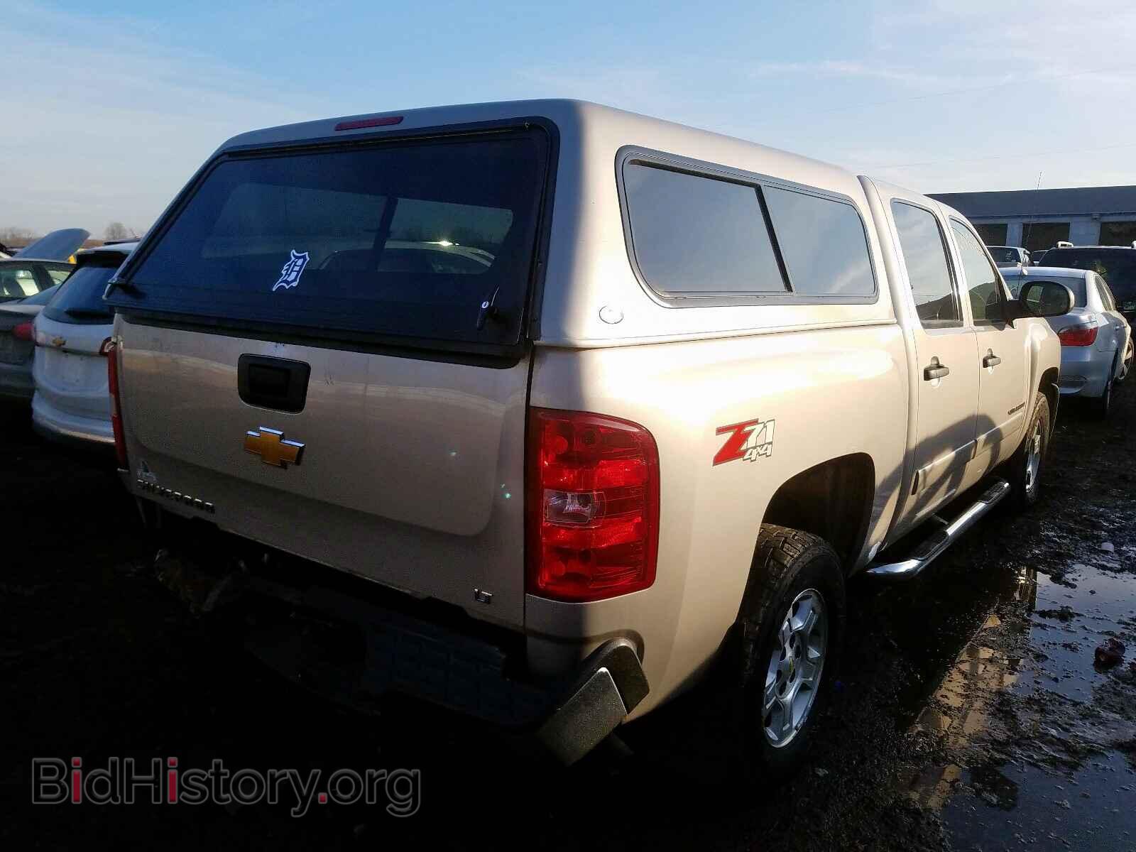 2007 CHEVROLET SILVERADO - VIN: 2GCEK13M771522143 - Фото 4