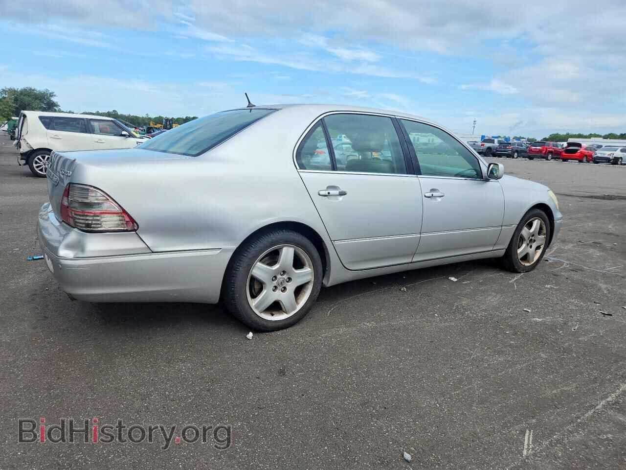 2005 LEXUS LS430 - VIN: JTHBN36F655021368 - Photo 3