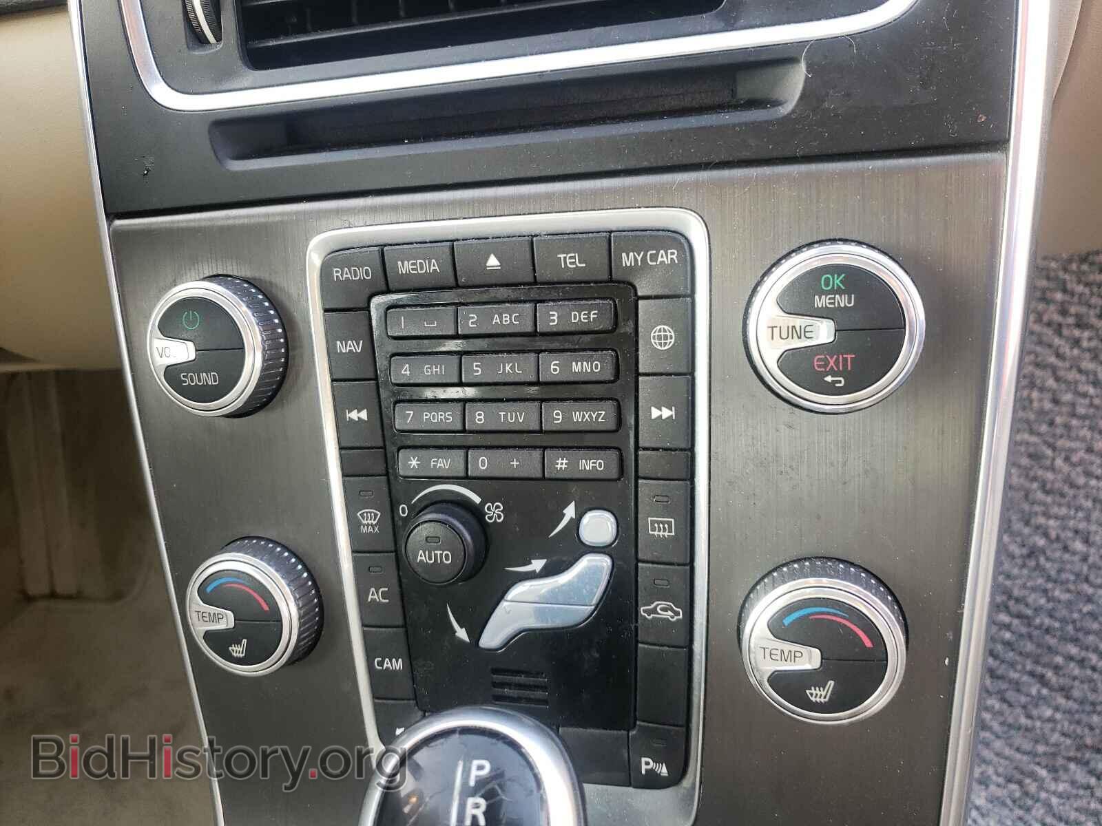 2015 VOLVO S60 - VIN: YV1612TK2F2332092 - Фото 9