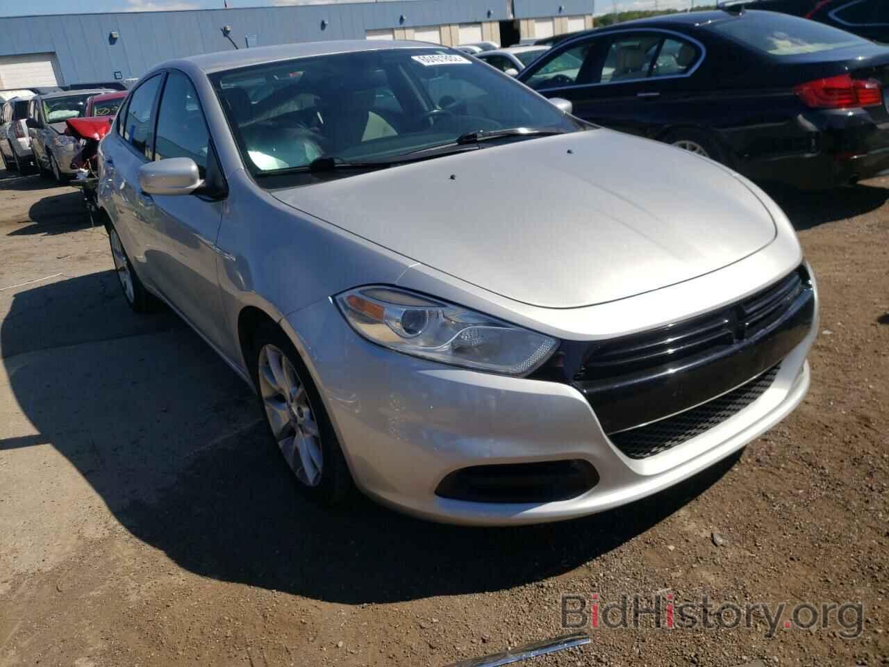 Photo 1C3CDFBA8DD174976 - DODGE DART 2013