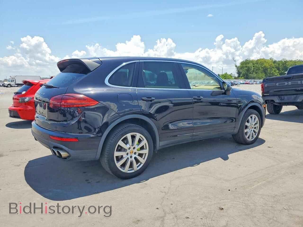2016 PORSCHE CAYENNE - VIN: WP1AE2A26GLA62575 - Photo 3