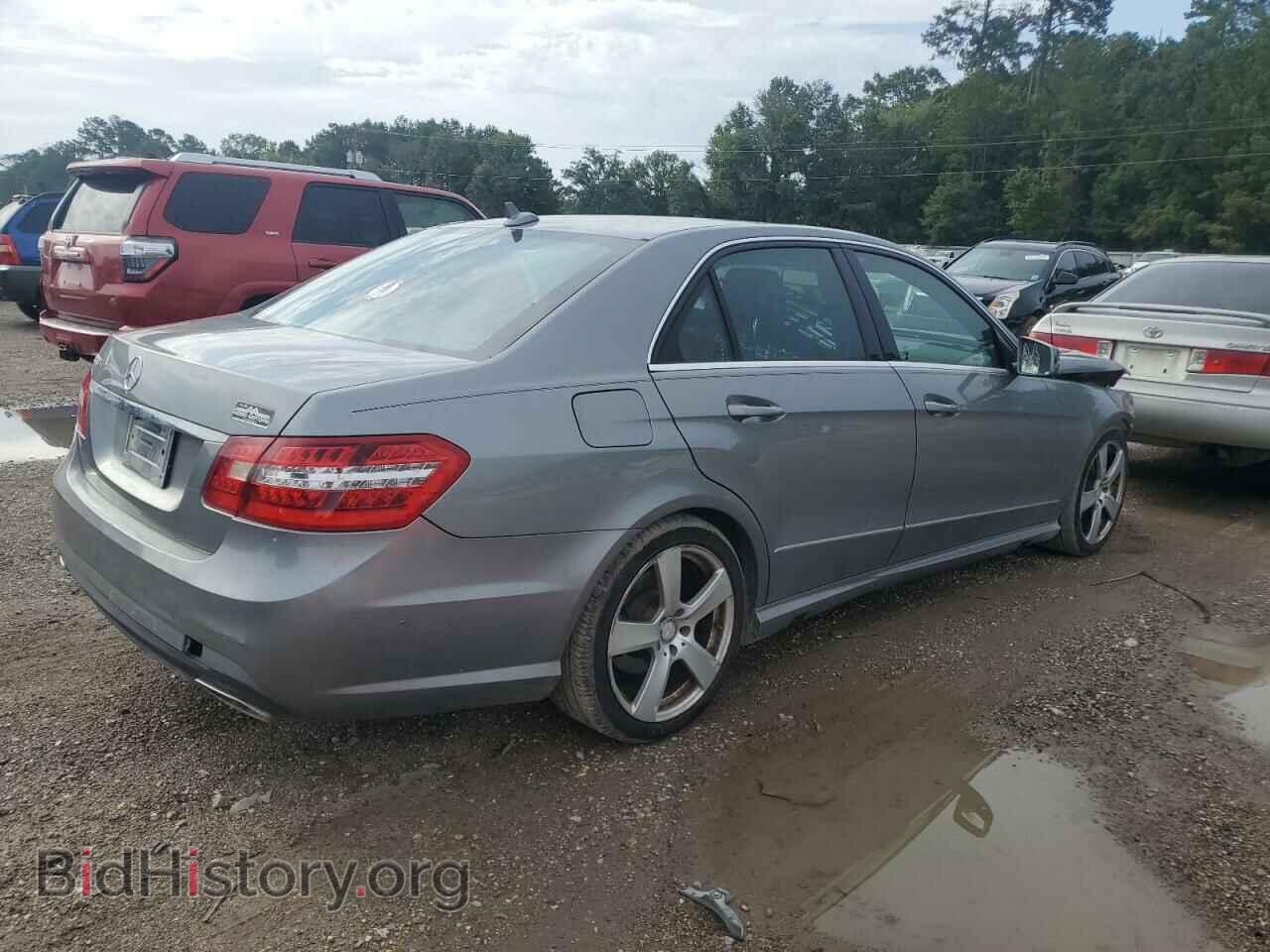 2011 MERCEDES-BENZ E-CLASS - VIN: WDDHF5GB4BA450906 - Фото 3