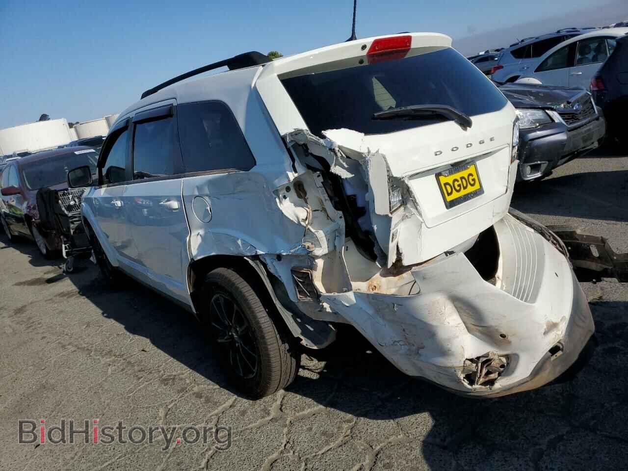2019 DODGE JOURNEY - VIN: 3C4PDCBB5KT821118 - Photo 2